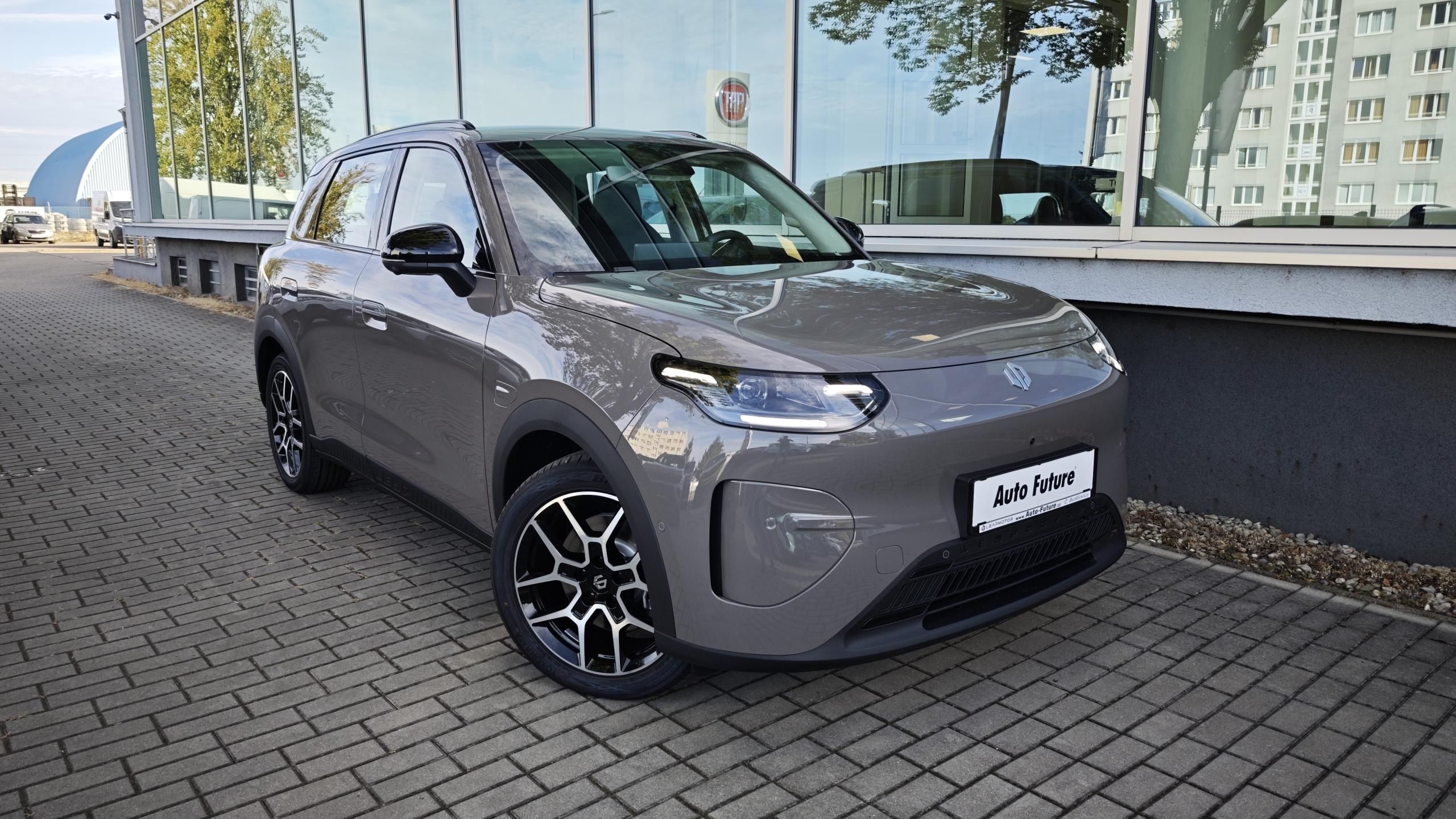 Leapmotor B03X, Design 53kW EV