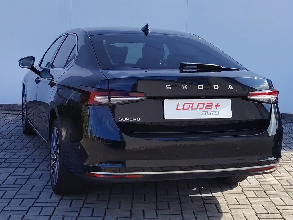 Škoda Superb, L&K 2.0 TDI 110 kW - fotka 3