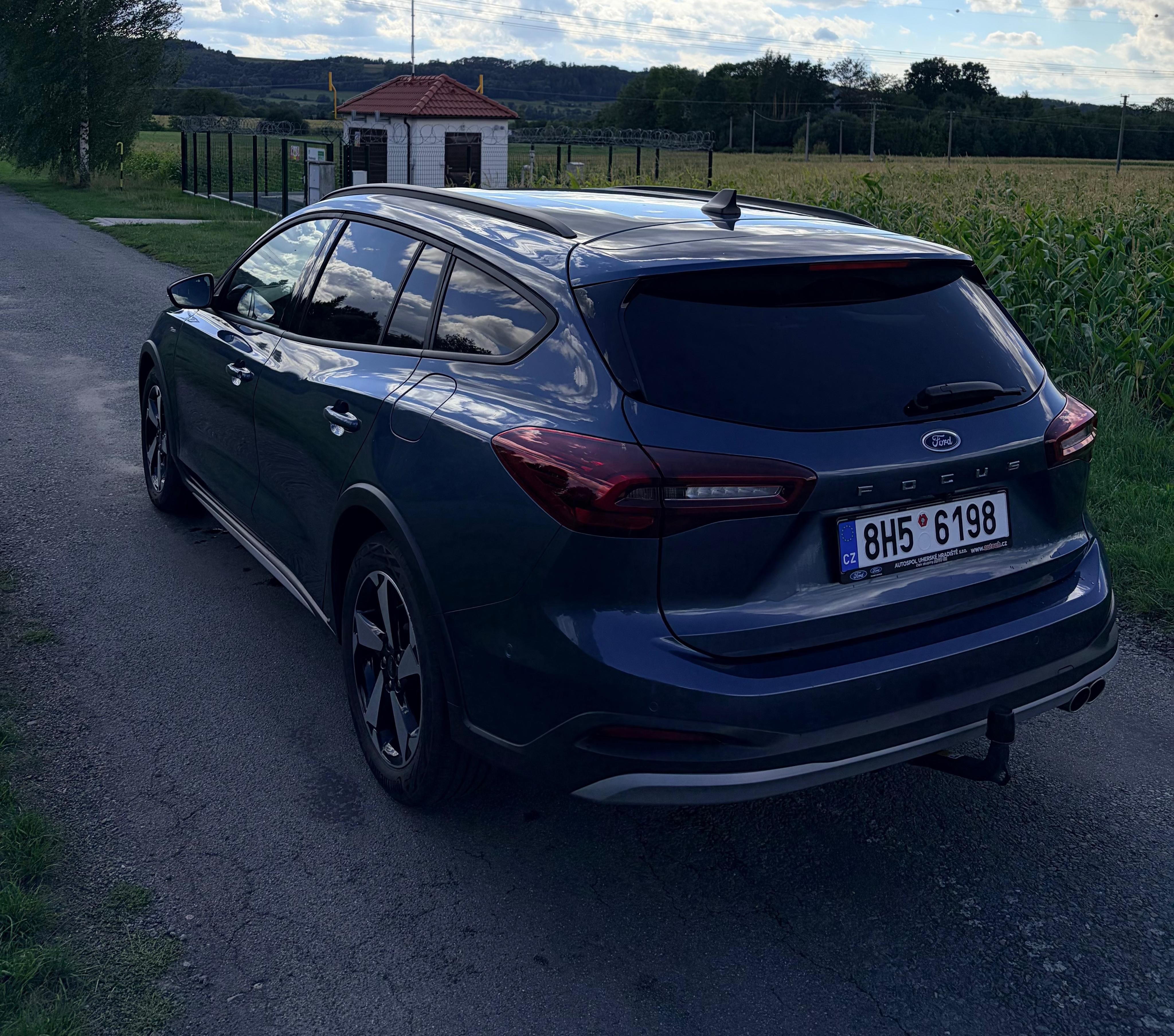 Ford Focus, Ford Focus kombi - v záruce - fotka 4