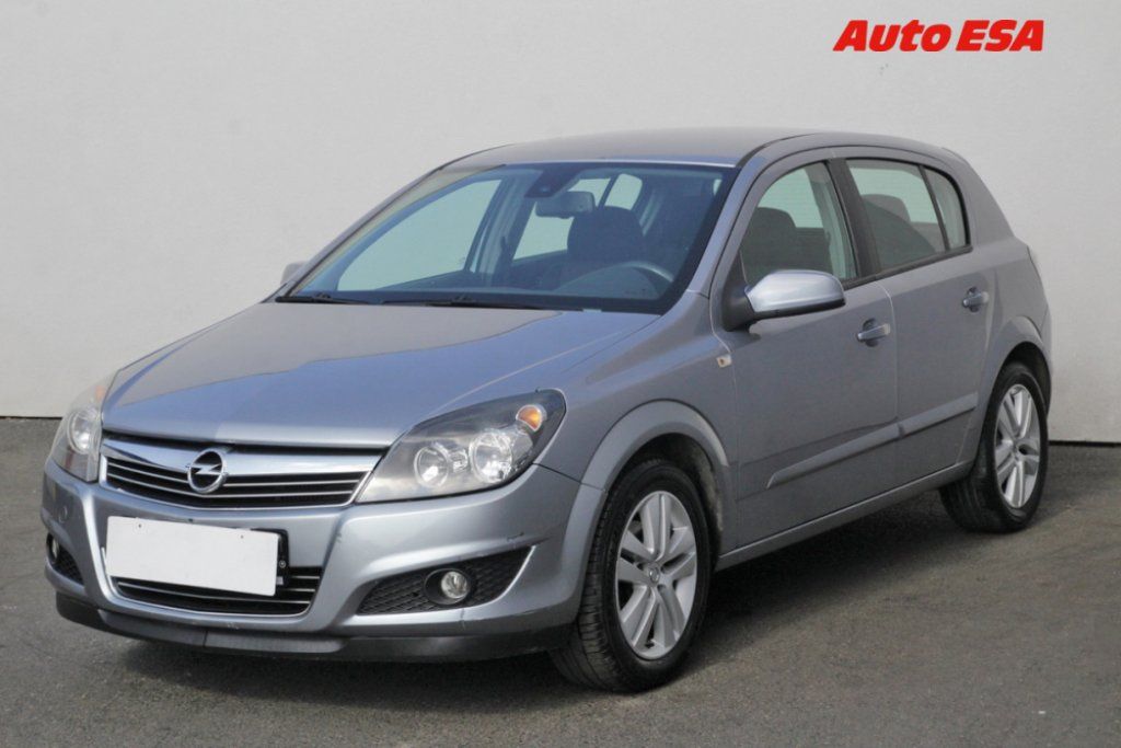 Opel Astra, 1.7 CDTI - fotka 3