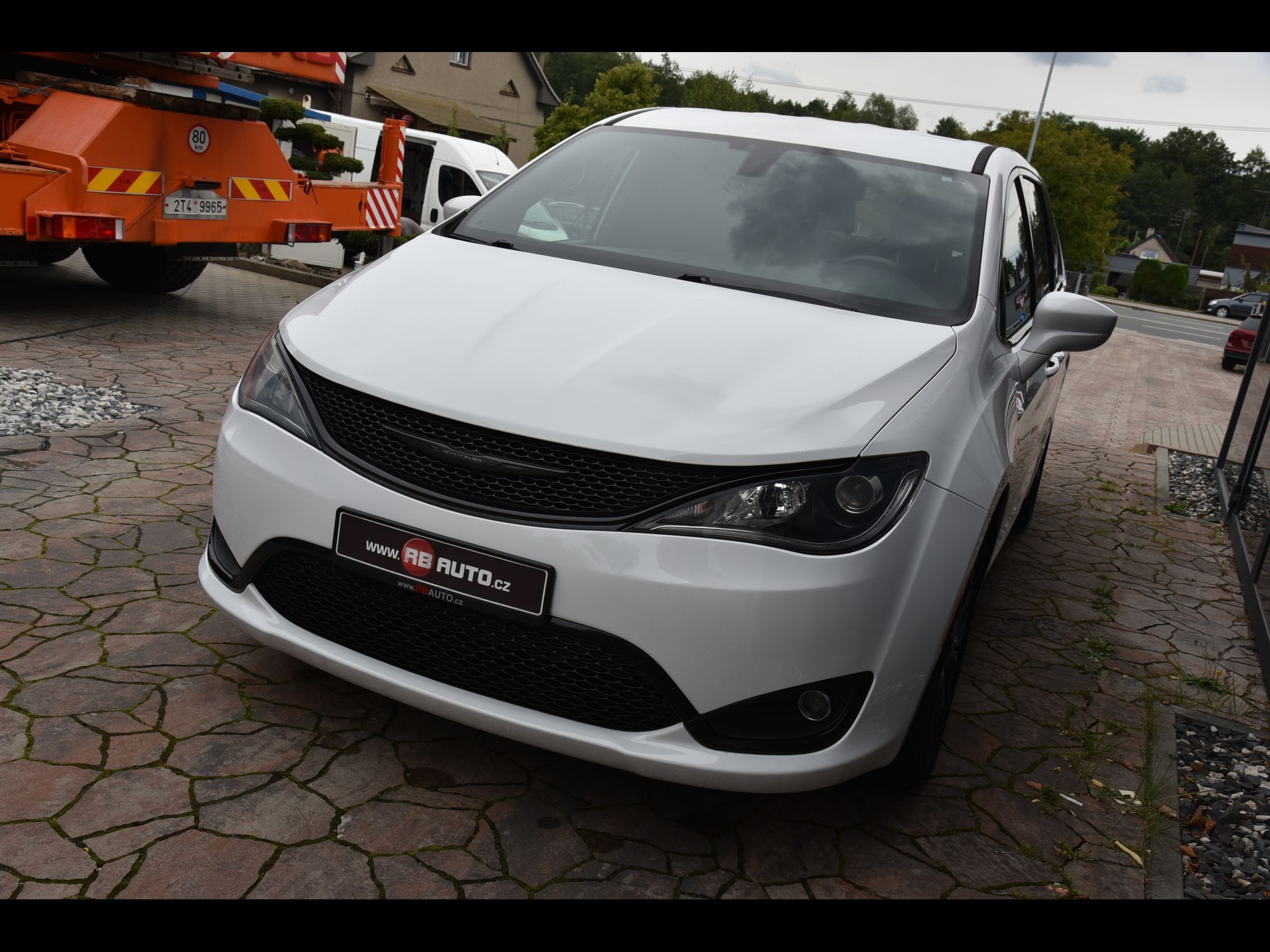 Chrysler Pacifica, 3.6L 300 PS 7 - míst Limited - fotka 5
