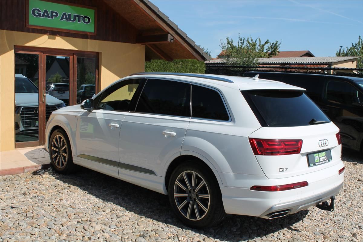Audi Q7, 3.0 TDI 200kW S-LINE ČR DPH - fotka 4