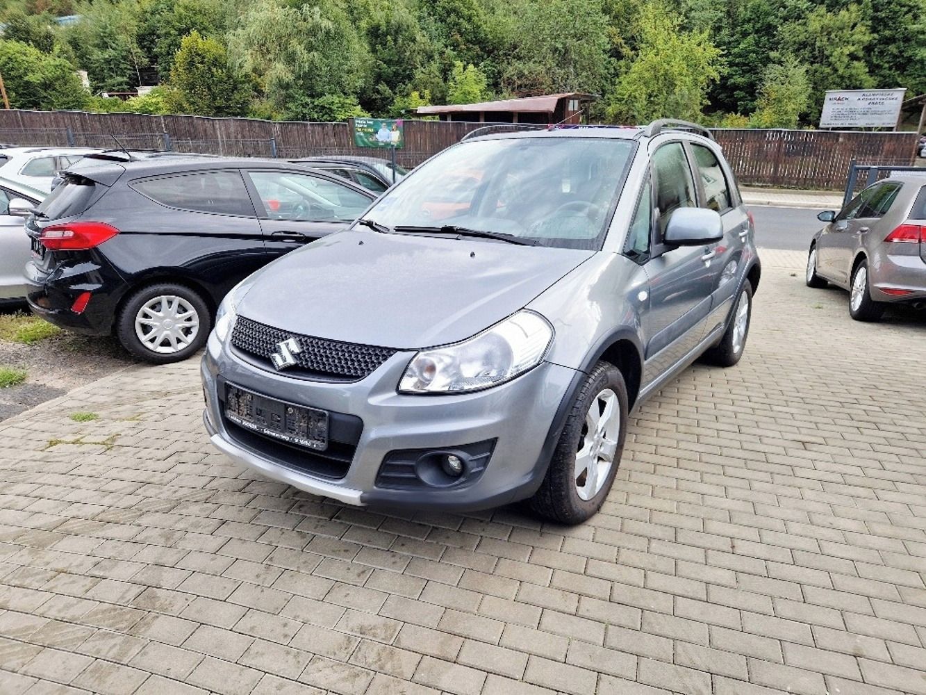 Suzuki SX4, 1.6 (88 kW), 4x4, 84 tis. km - fotka 2