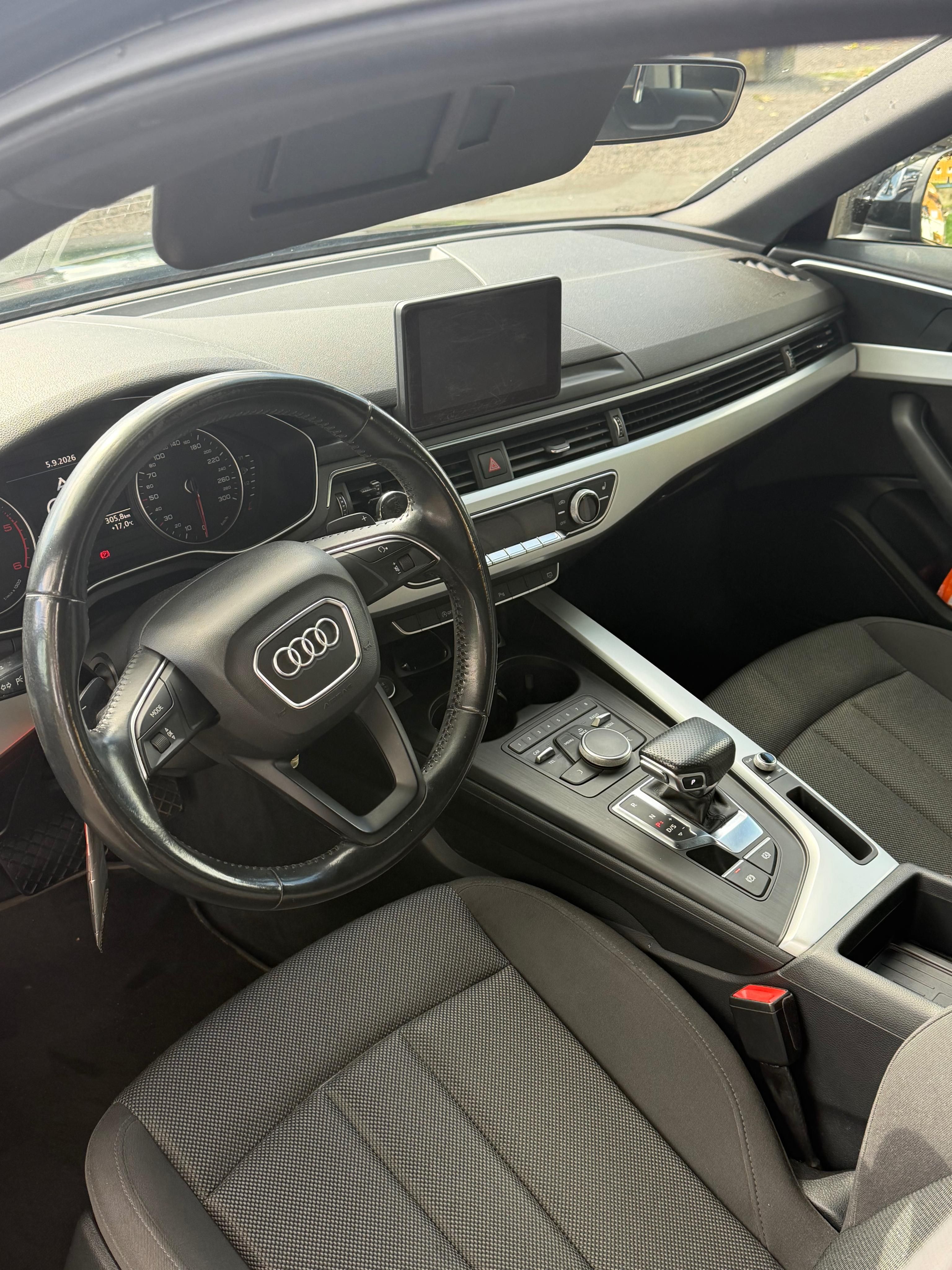 Audi A4 Avant, Prodej - fotka 6