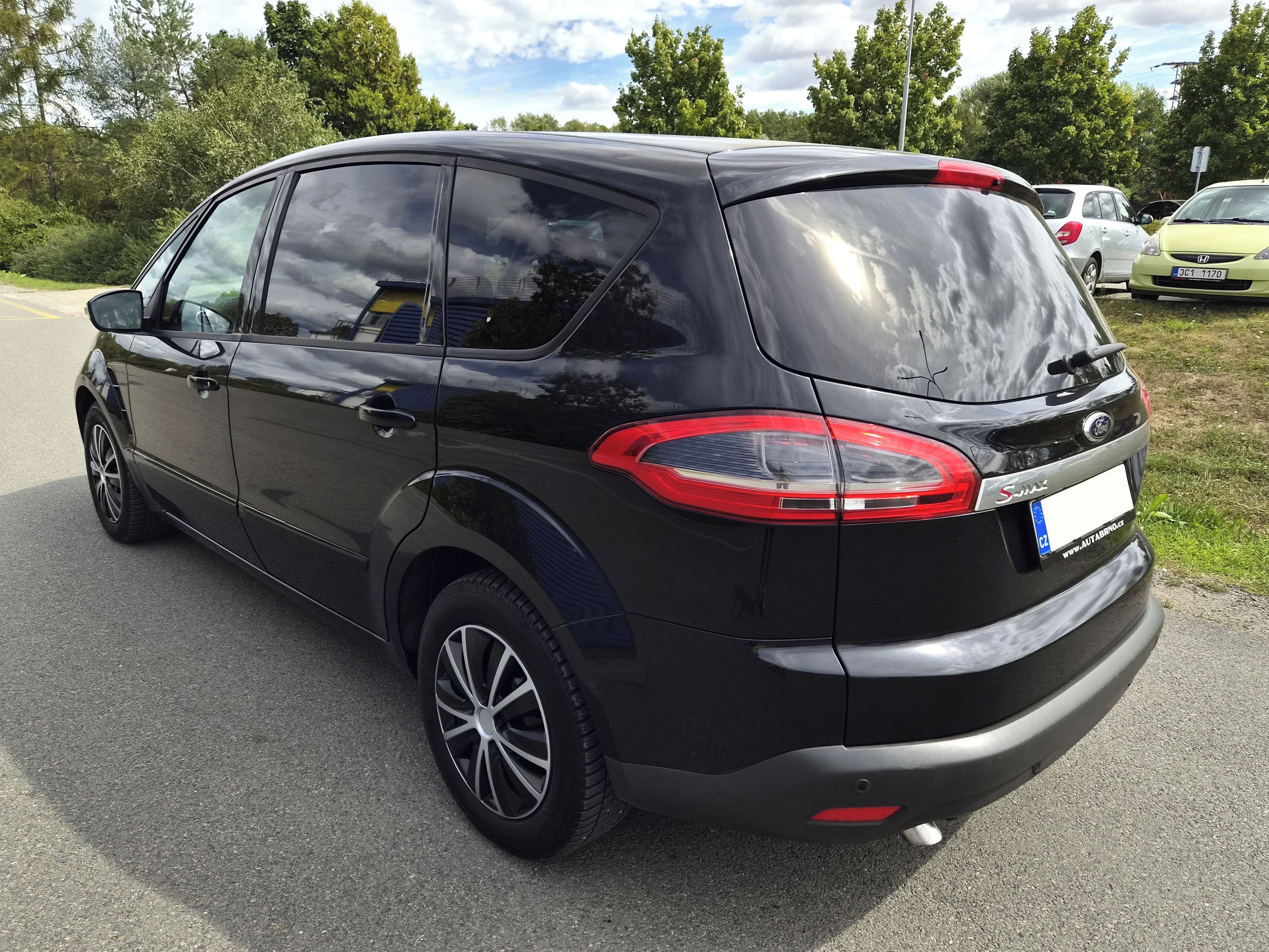 Ford S-MAX, 1.6 118KW KOUPENO ČR SERV FORD - fotka 4