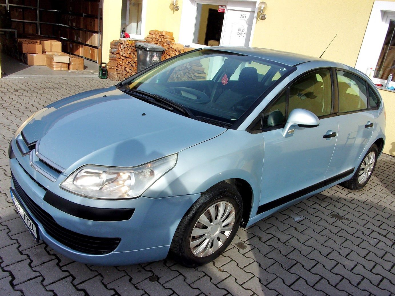 Citroën C4, 1.6HDI,nafta,velmi úsporný - fotka 6