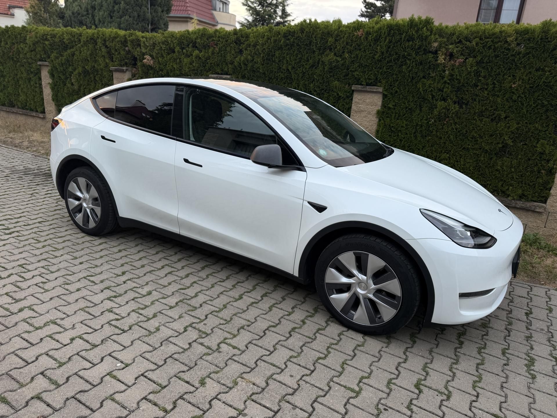 Tesla Model Y, Dual Motor-Long Range-TOP - fotka 3