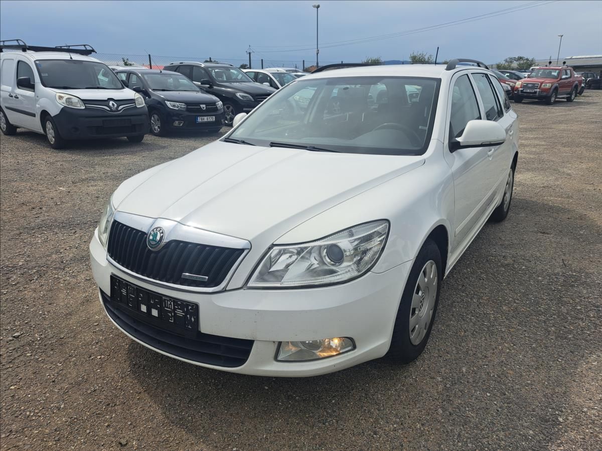 Škoda Octavia, 1,6 TDI Greenline - fotka 4