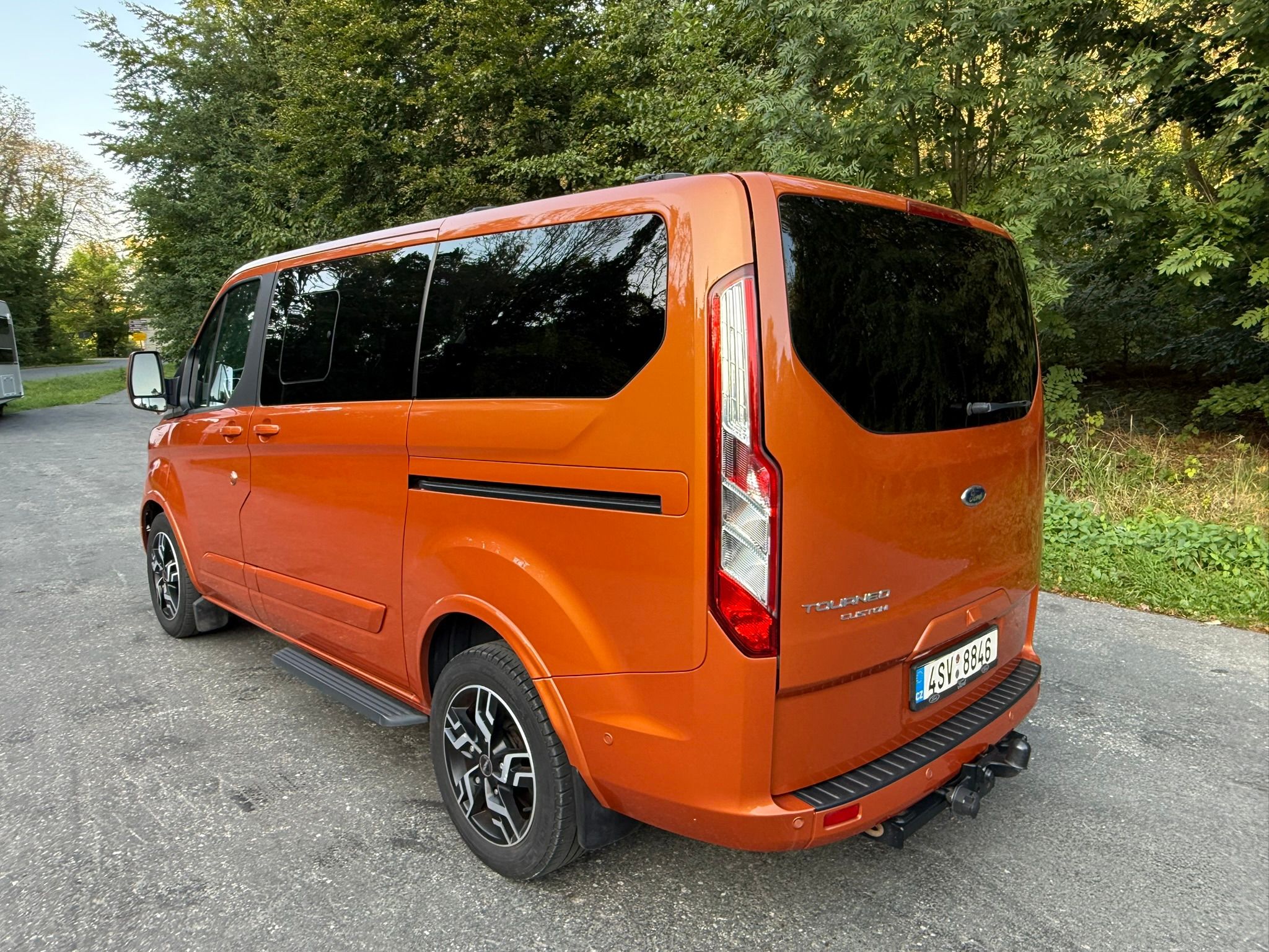 Ford Tourneo Custom - fotka 4