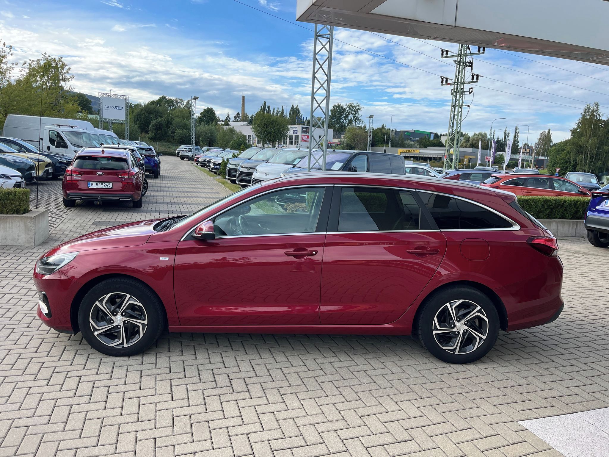 Hyundai i30, 1.5 TGDI 160k Family Smart 7AT - fotka 3