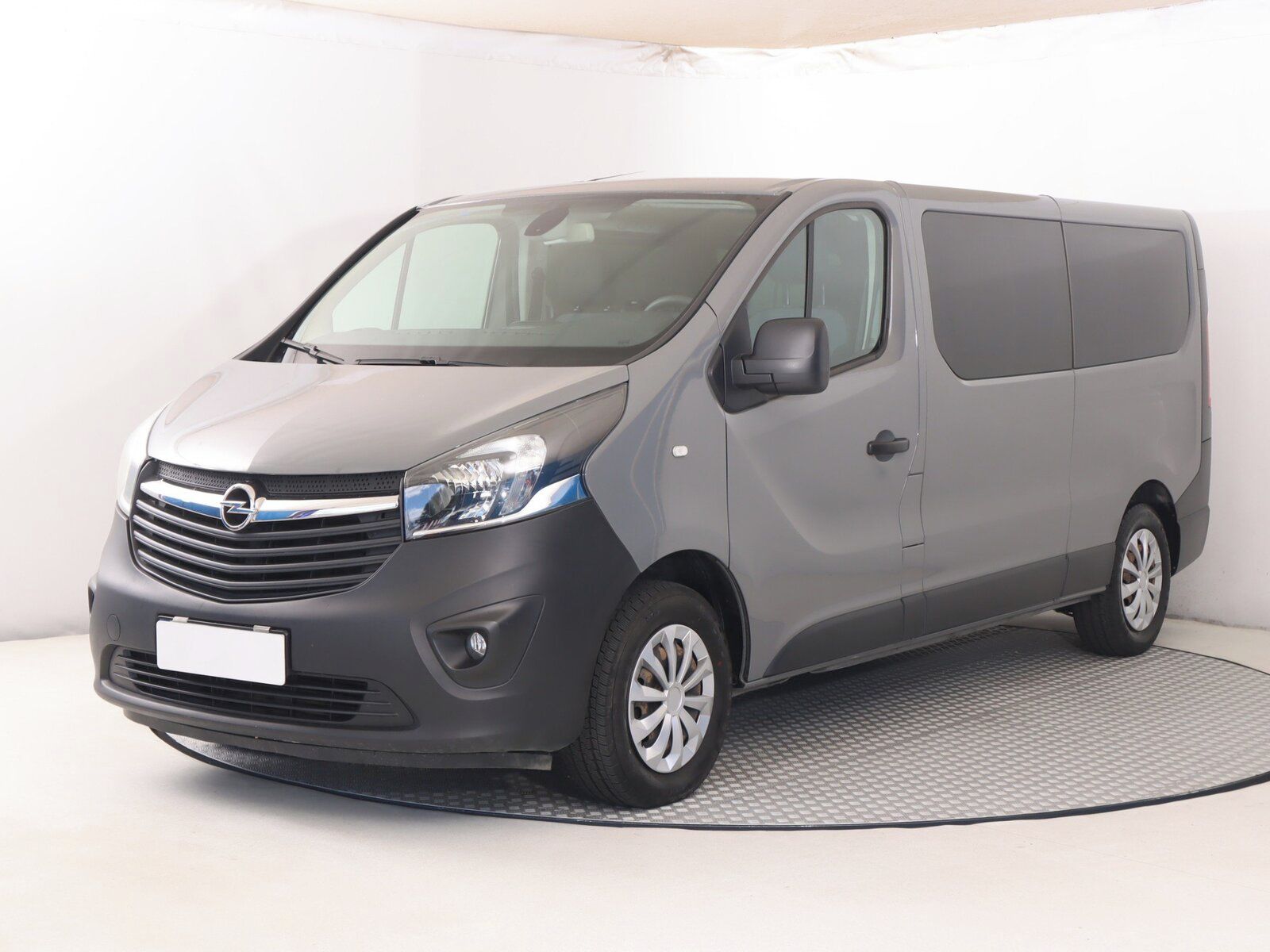 Opel Vivaro, 1.6 BiCDTI, Bus, 9Míst - fotka 2