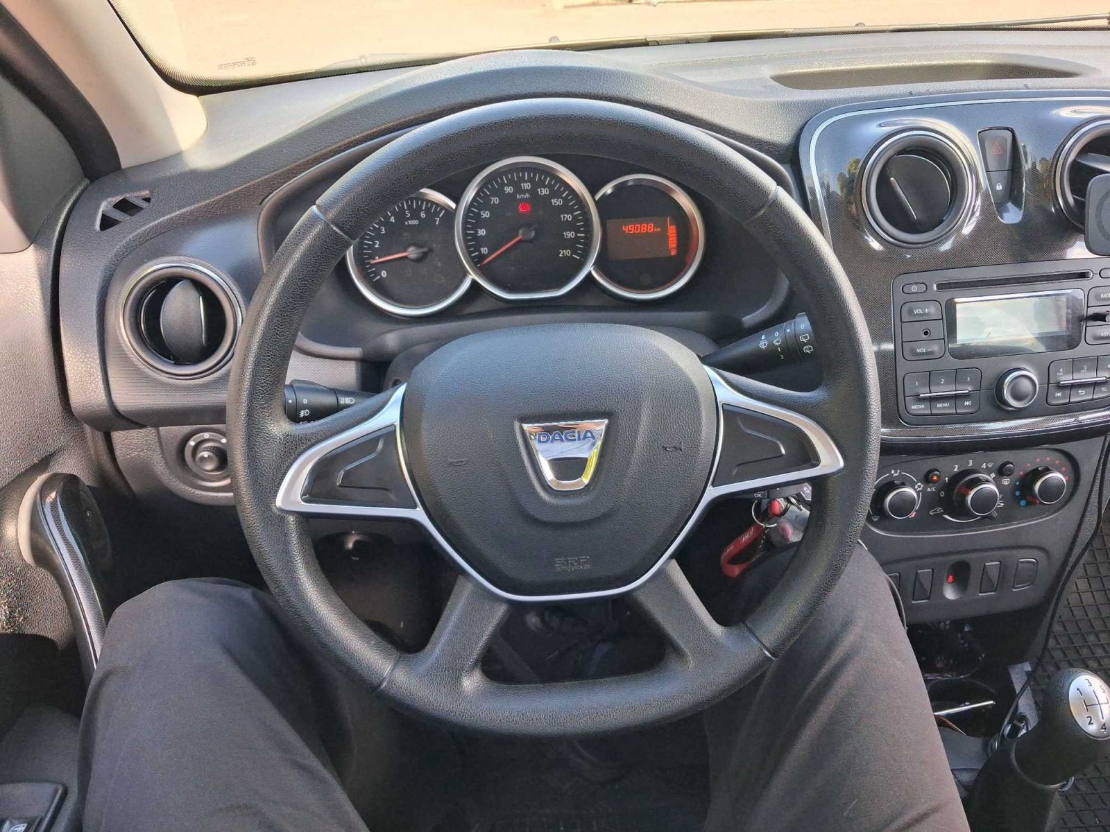 Dacia Sandero, 0.9 TCe, Serv.kniha, Klima - fotka 3