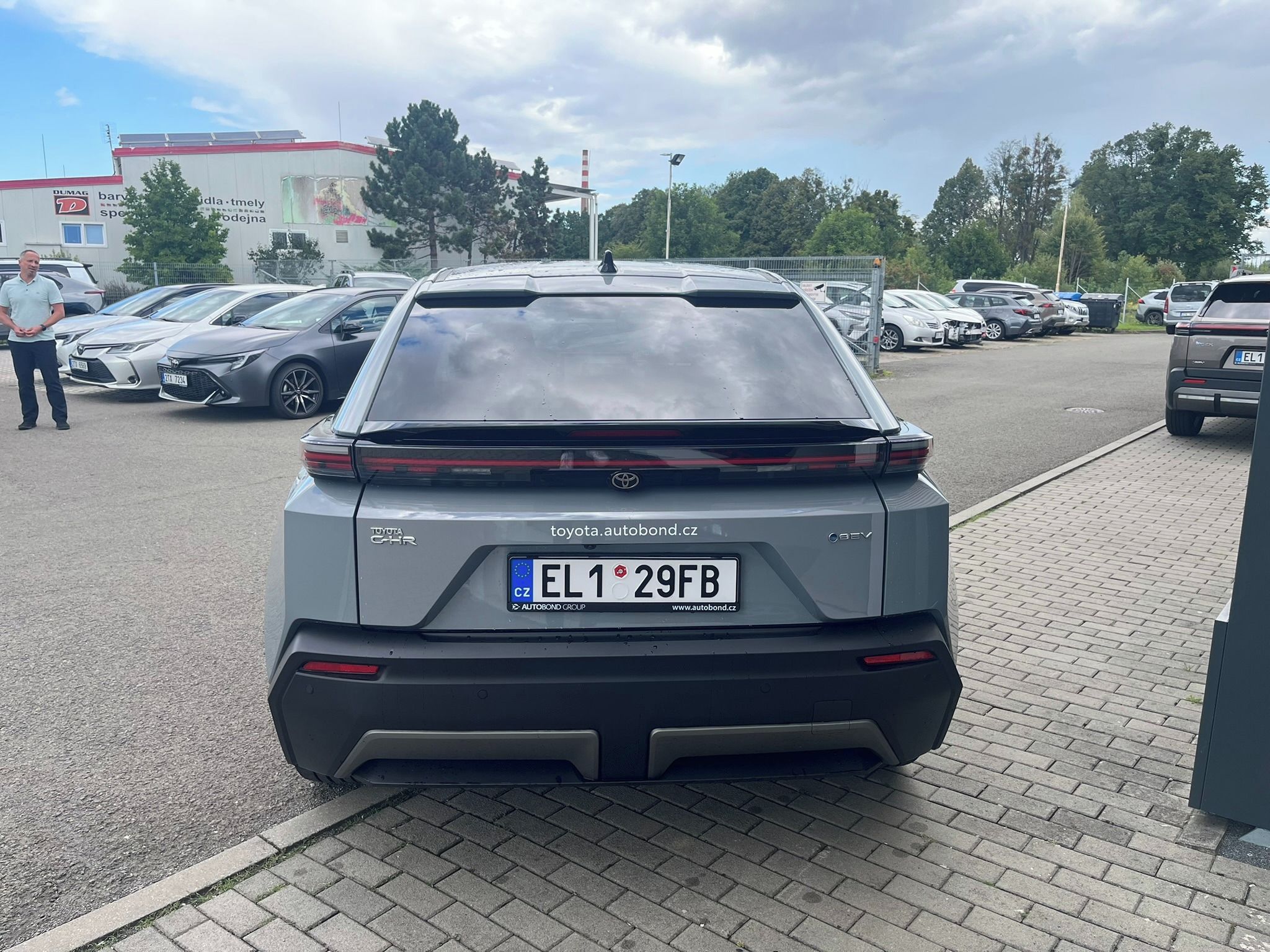 Toyota C-HR, Style Dynamic BEV224 77kWh - fotka 6