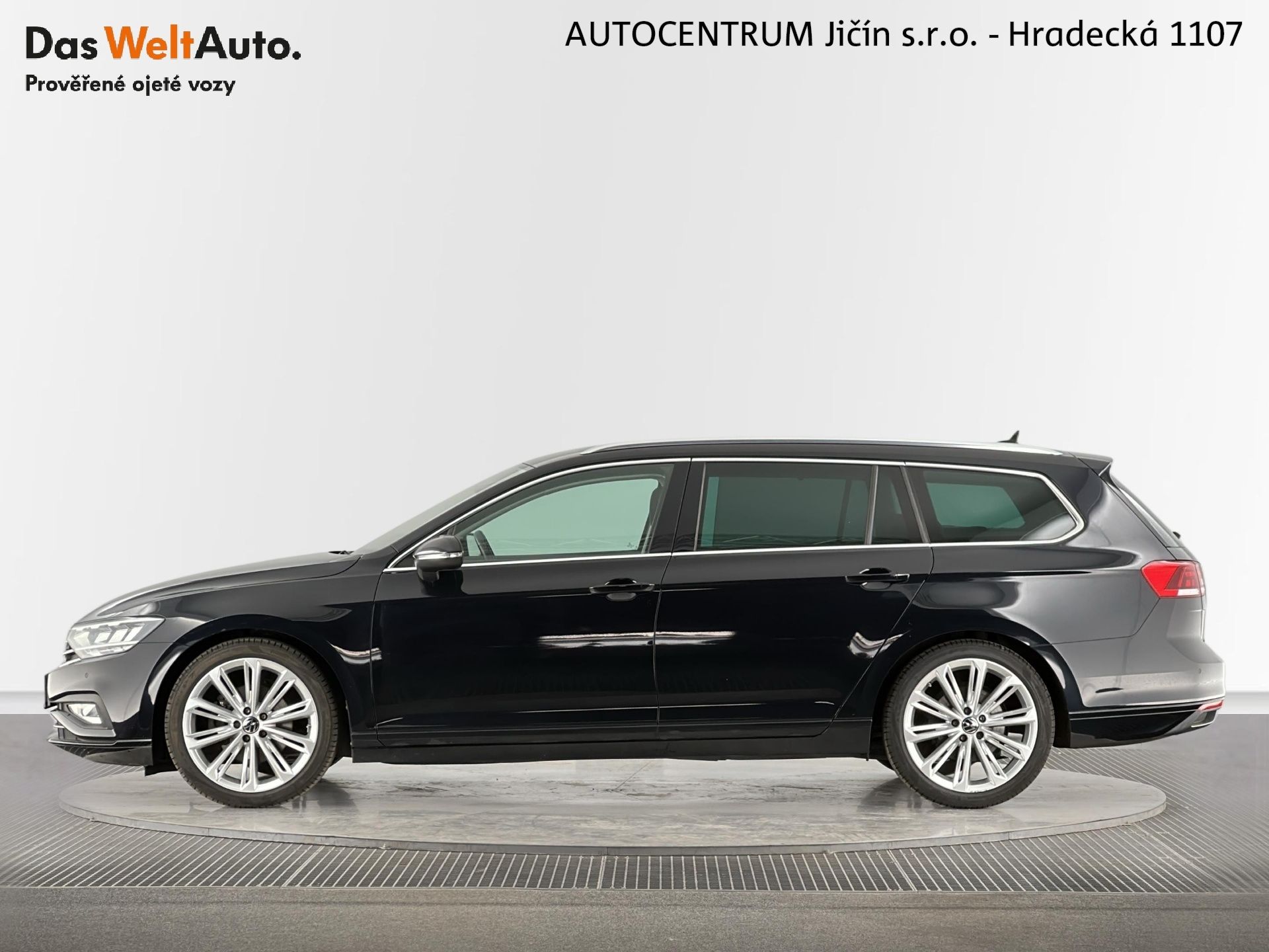 Volkswagen Passat, Business 2.0 TDI 110kW - fotka 3