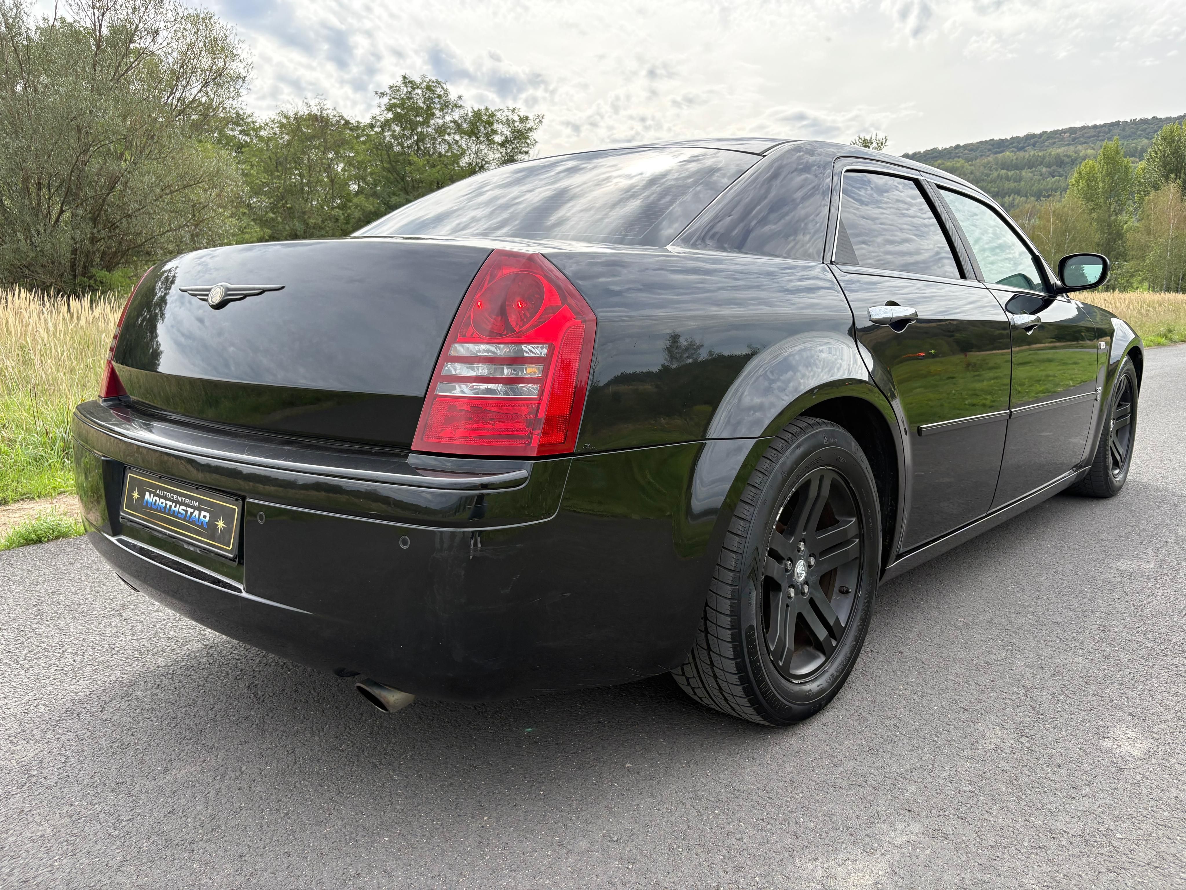 Chrysler 300C, 3.0CRD, KŮŽE, TEMPOMAT - fotka 5