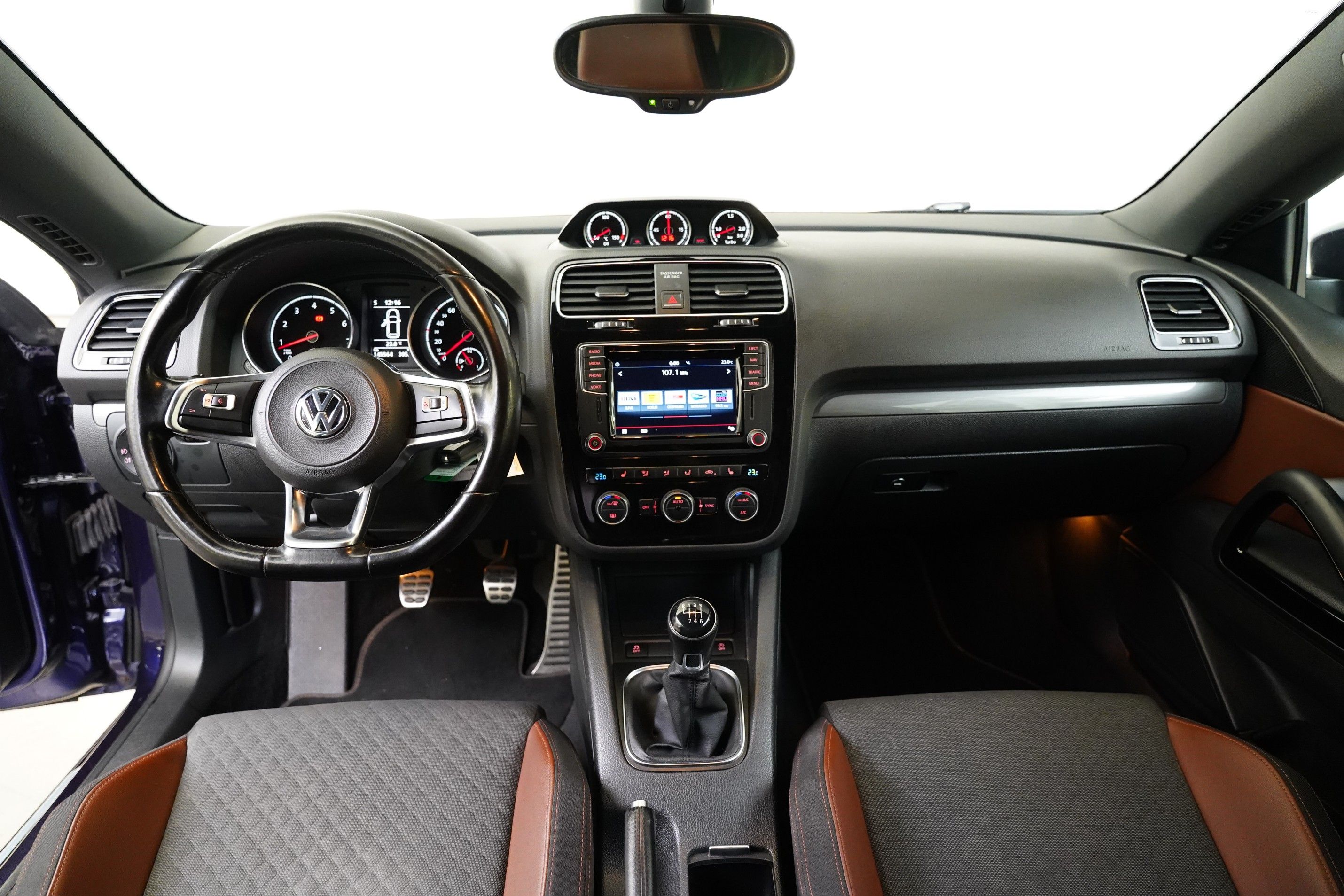 Volkswagen Scirocco, 2.0 TSI 132 kW Allstar - fotka 5