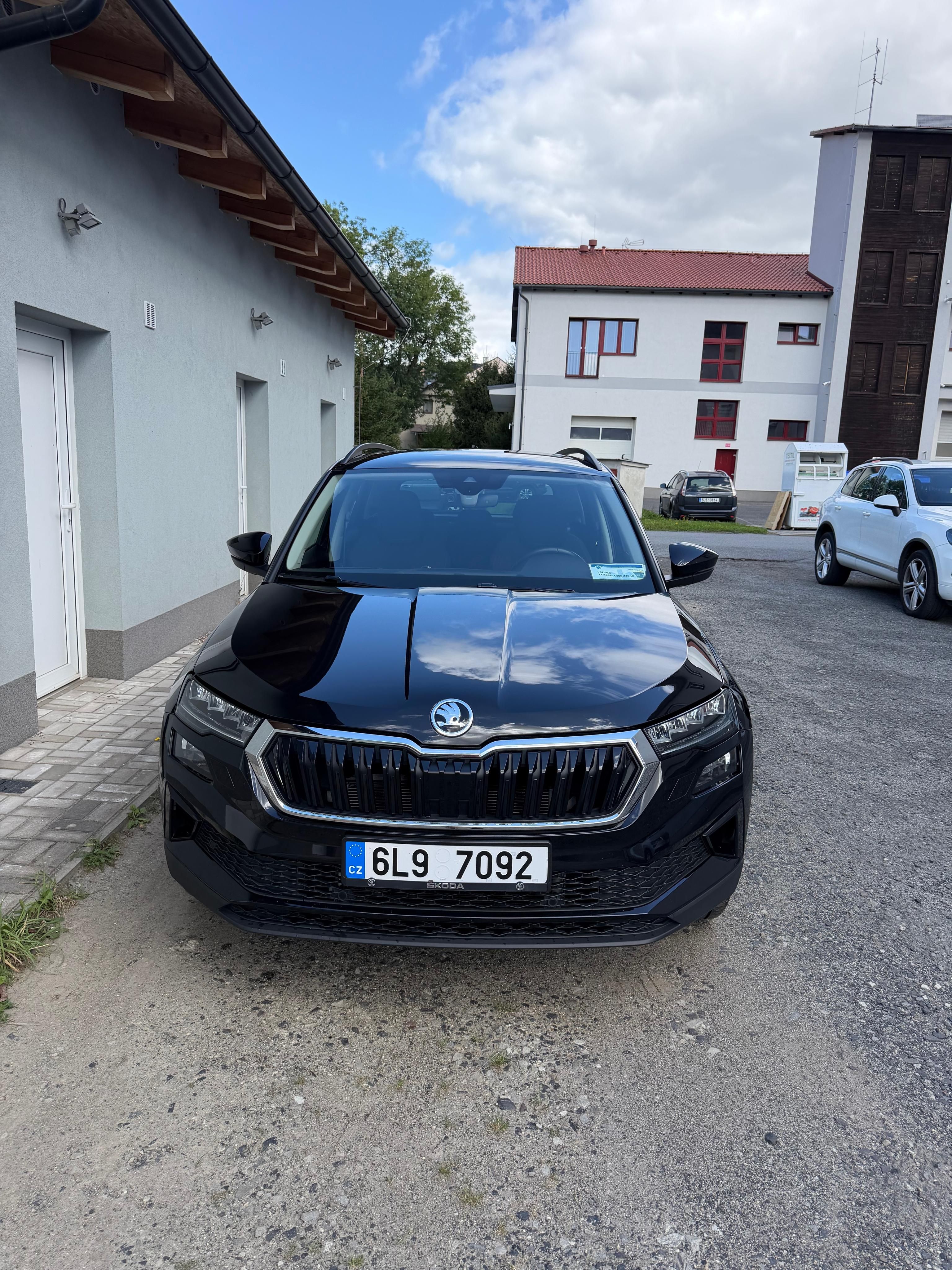 Škoda Karoq, 1.5 TSI 110 kW r.v.2024,záruka - fotka 3