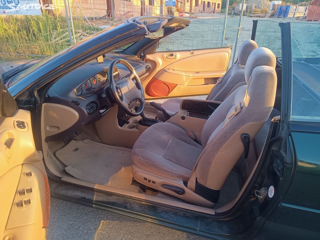 Chrysler SEBRING 1998 desde República Checa