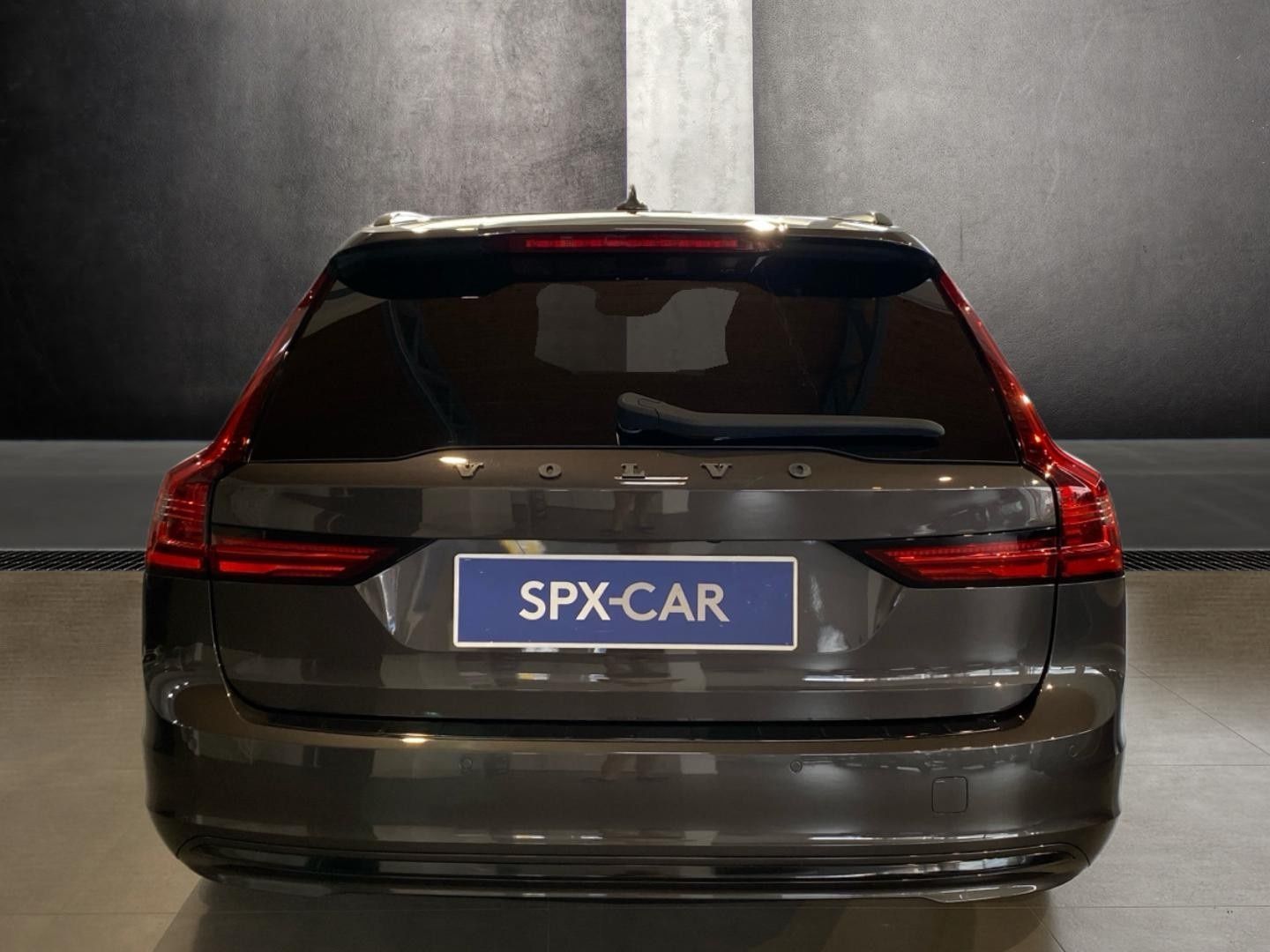 Volvo V90, B5 FWD INSCRIPTION - fotka 4