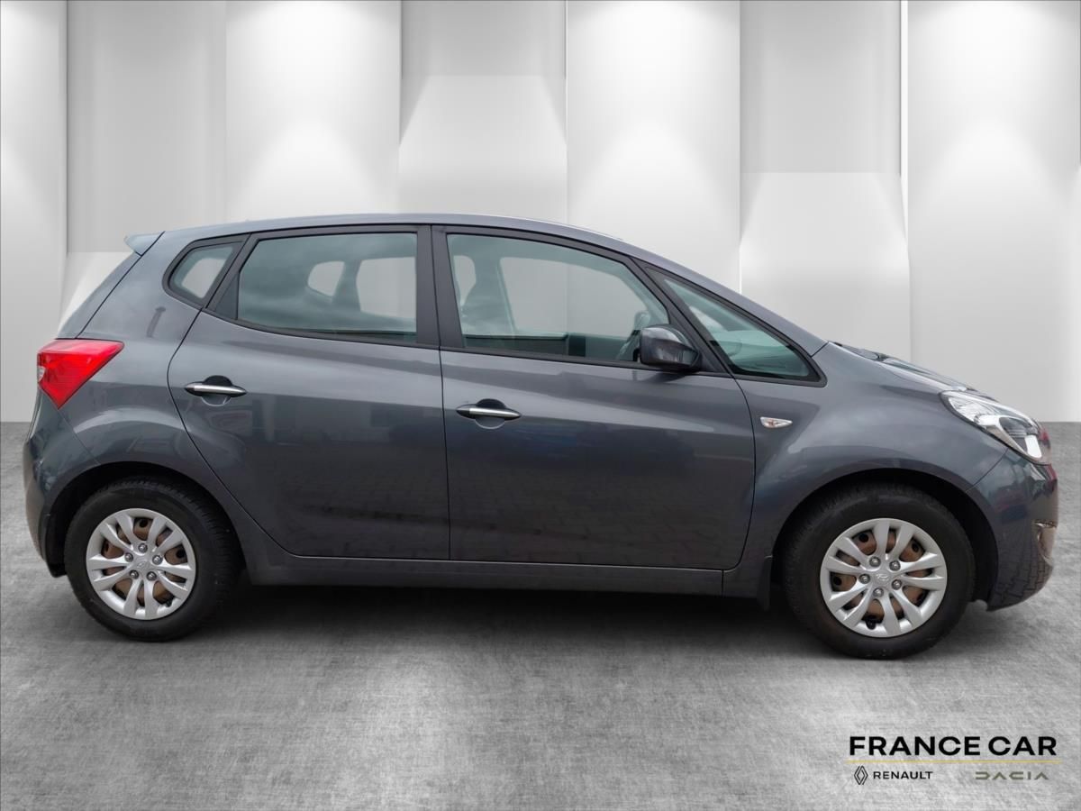 Hyundai ix20, 1,6   1.6i Trikolor Essentiall - fotka 4