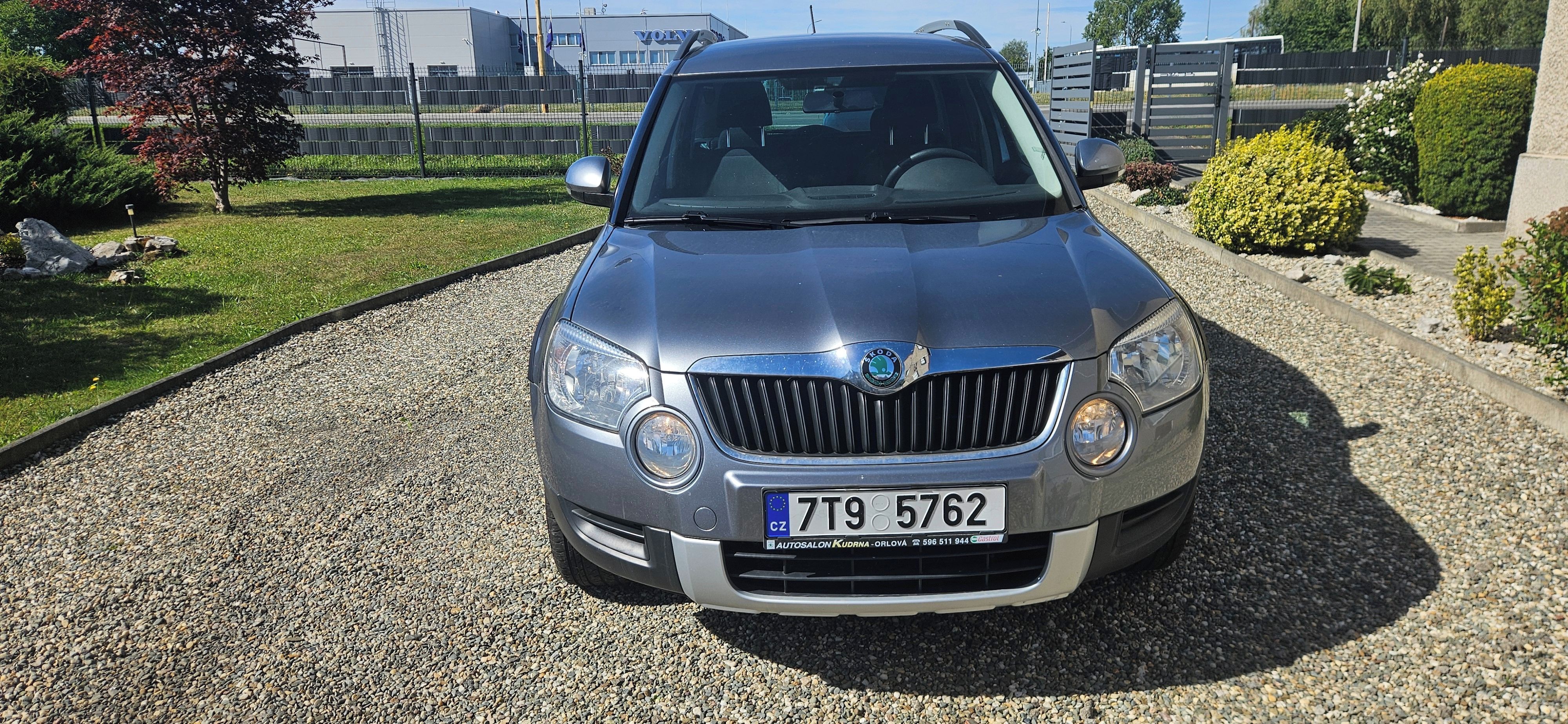 Škoda Yeti, Škoda Yeti 1,4 TSI 1.Majitel - fotka 3