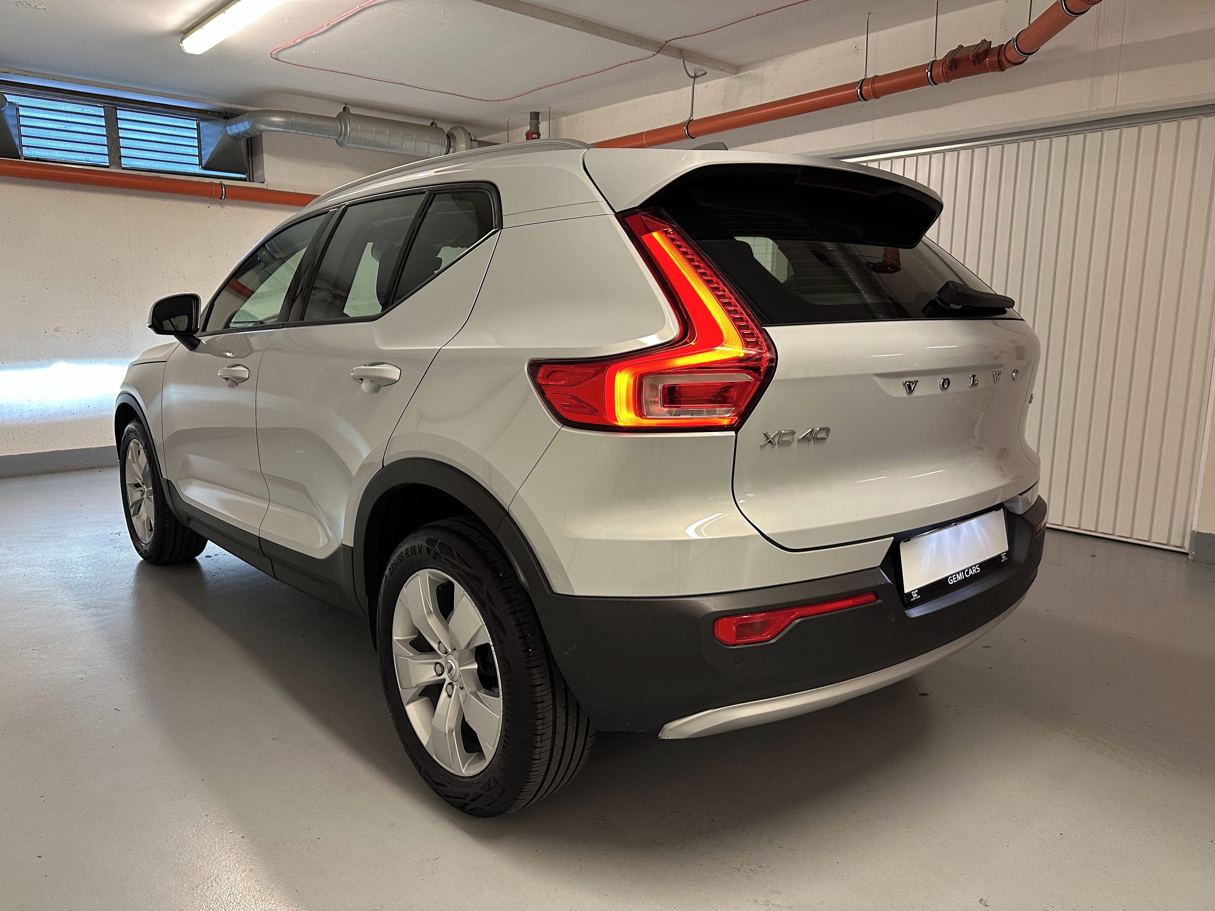 Volvo XC40, KAM EL.KUFR CarPlay LED 1.MAJ - fotka 3
