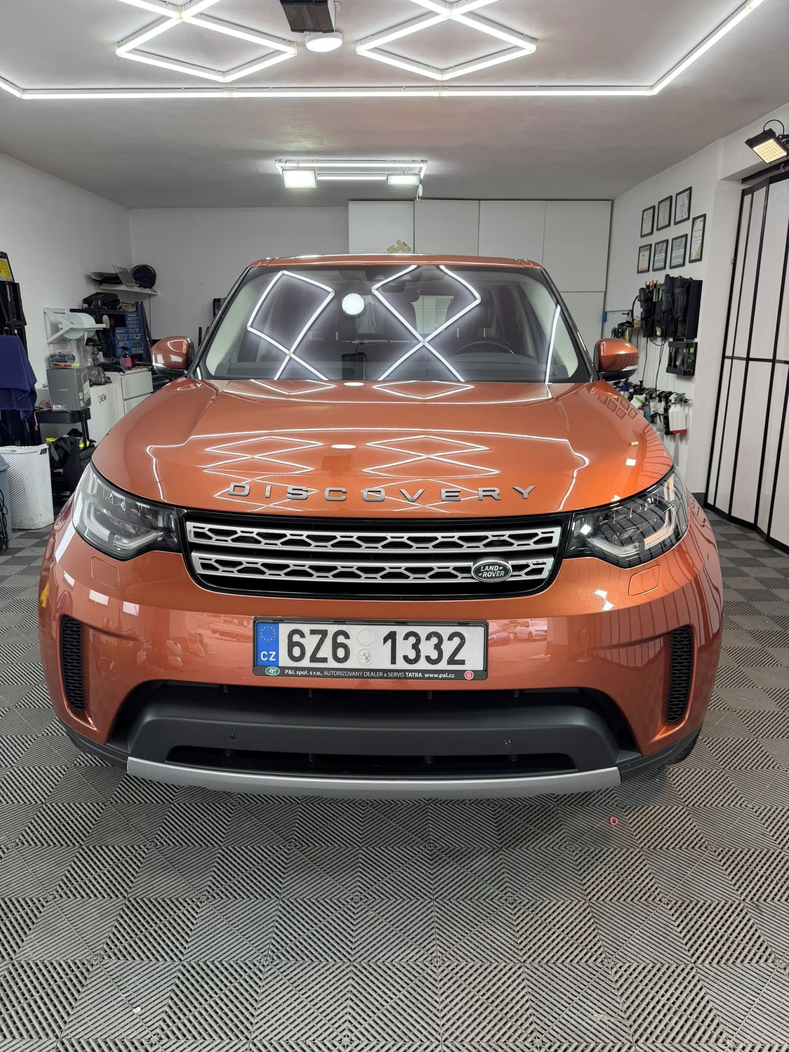 Land Rover Discovery, Disco. 5 , 3.0 SD6, 306 PS,DPH - fotka 3