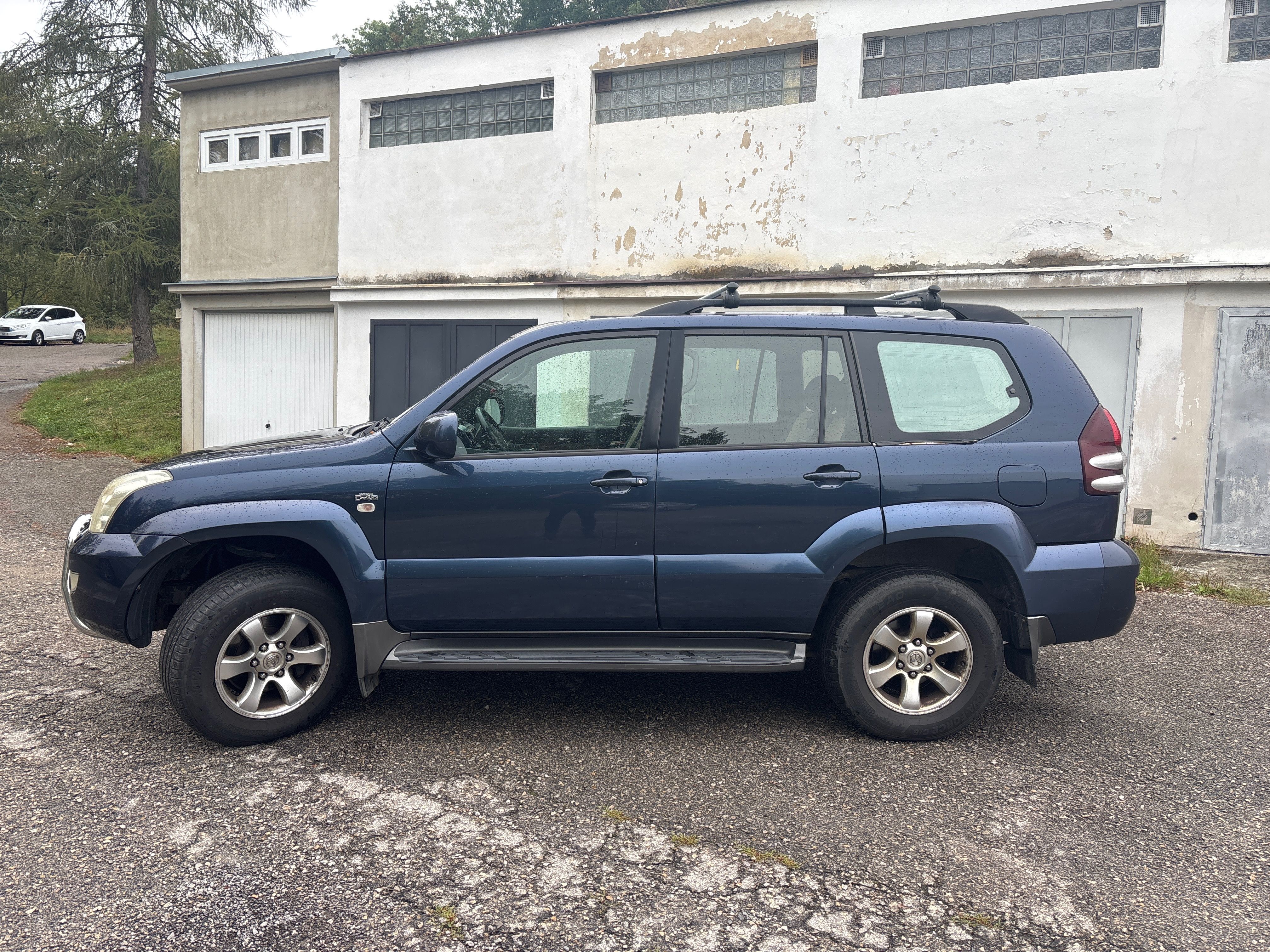 Toyota Land Cruiser - fotka 4