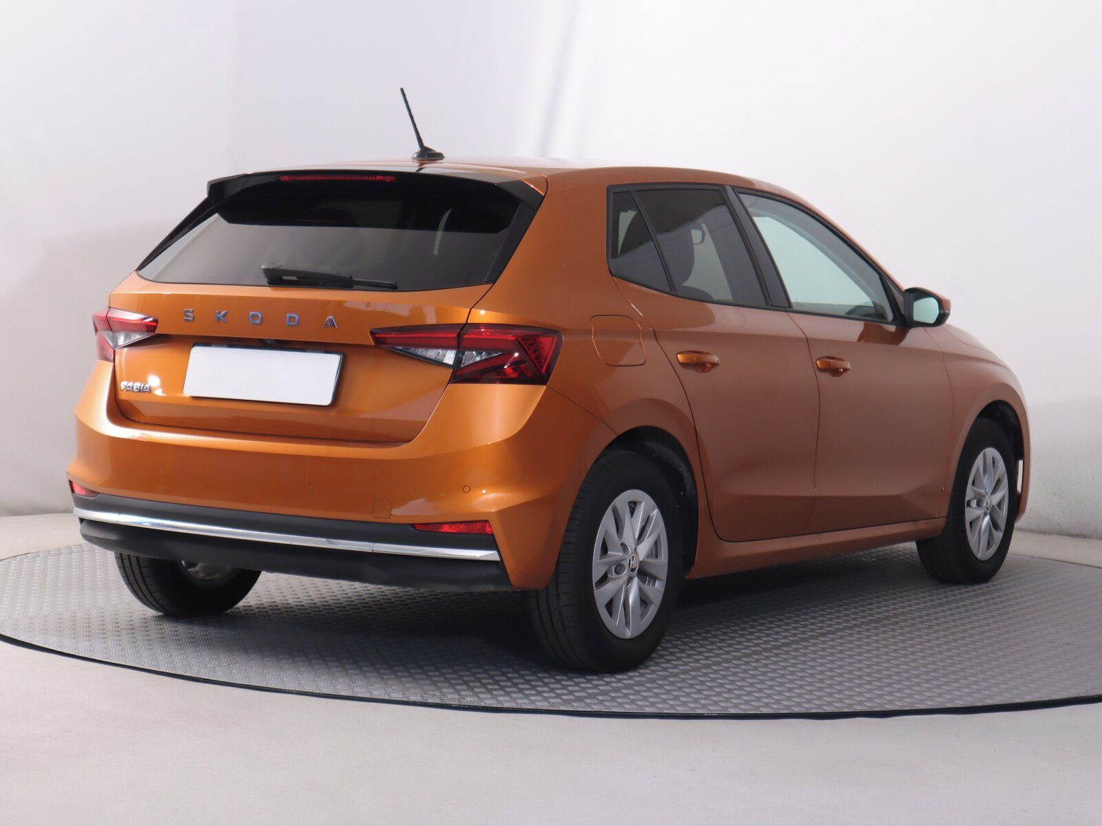 Škoda Fabia, 1.0 TSI, Selection, Serv.kniha - fotka 5