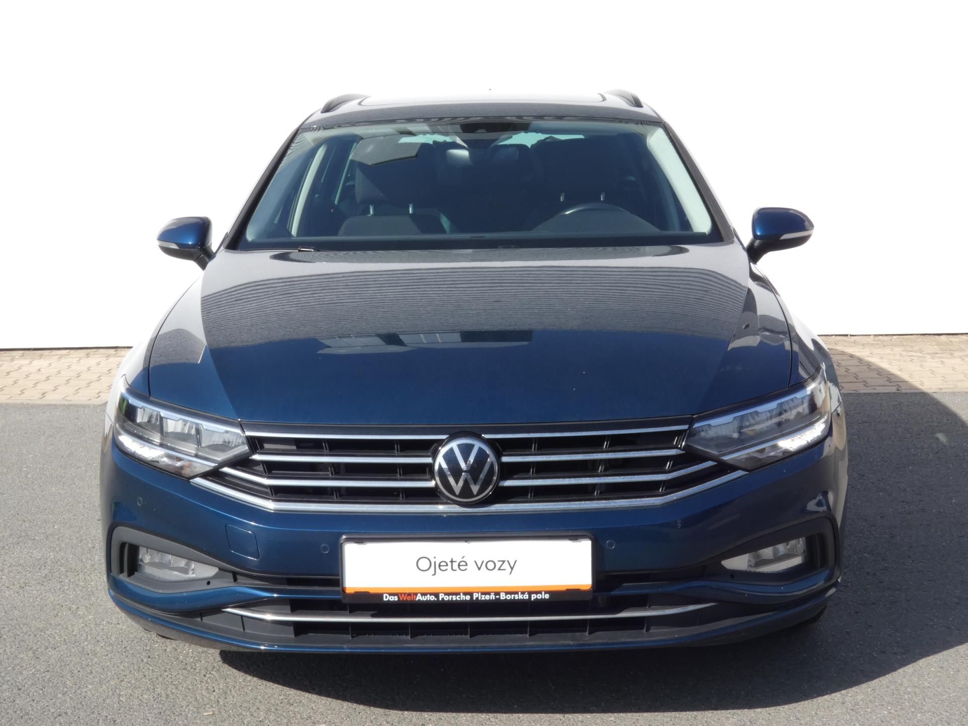 Volkswagen Passat, Business Premium 2.0 TDI 110KW - fotka 4