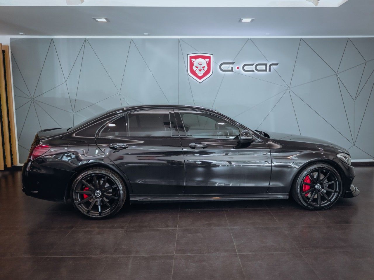 Mercedes-Benz Třídy C, C 43 AMG 4Matic - fotka 3