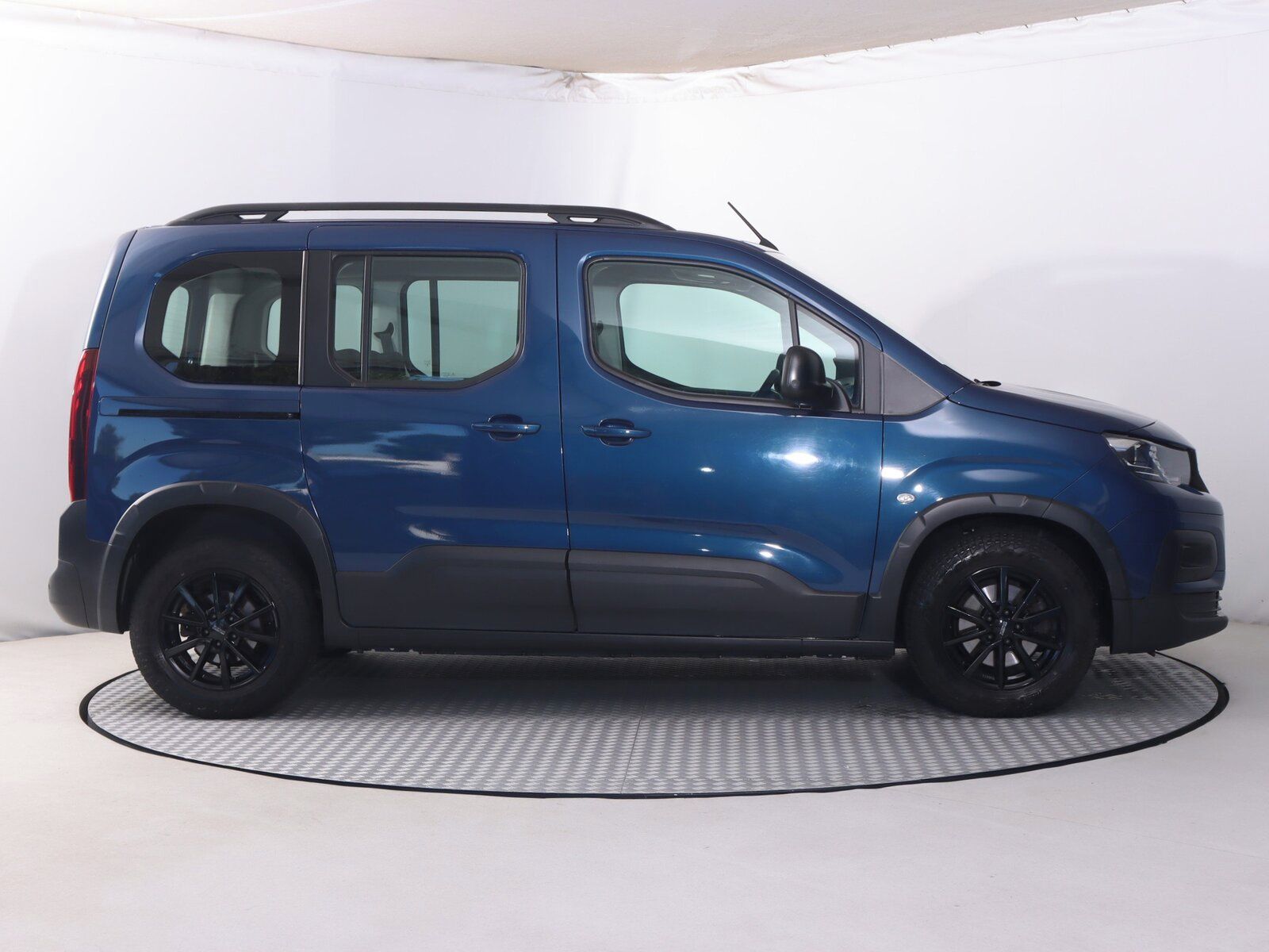 Peugeot Rifter, 1.5 BlueHDi, Allure, 5Míst, ČR - fotka 6