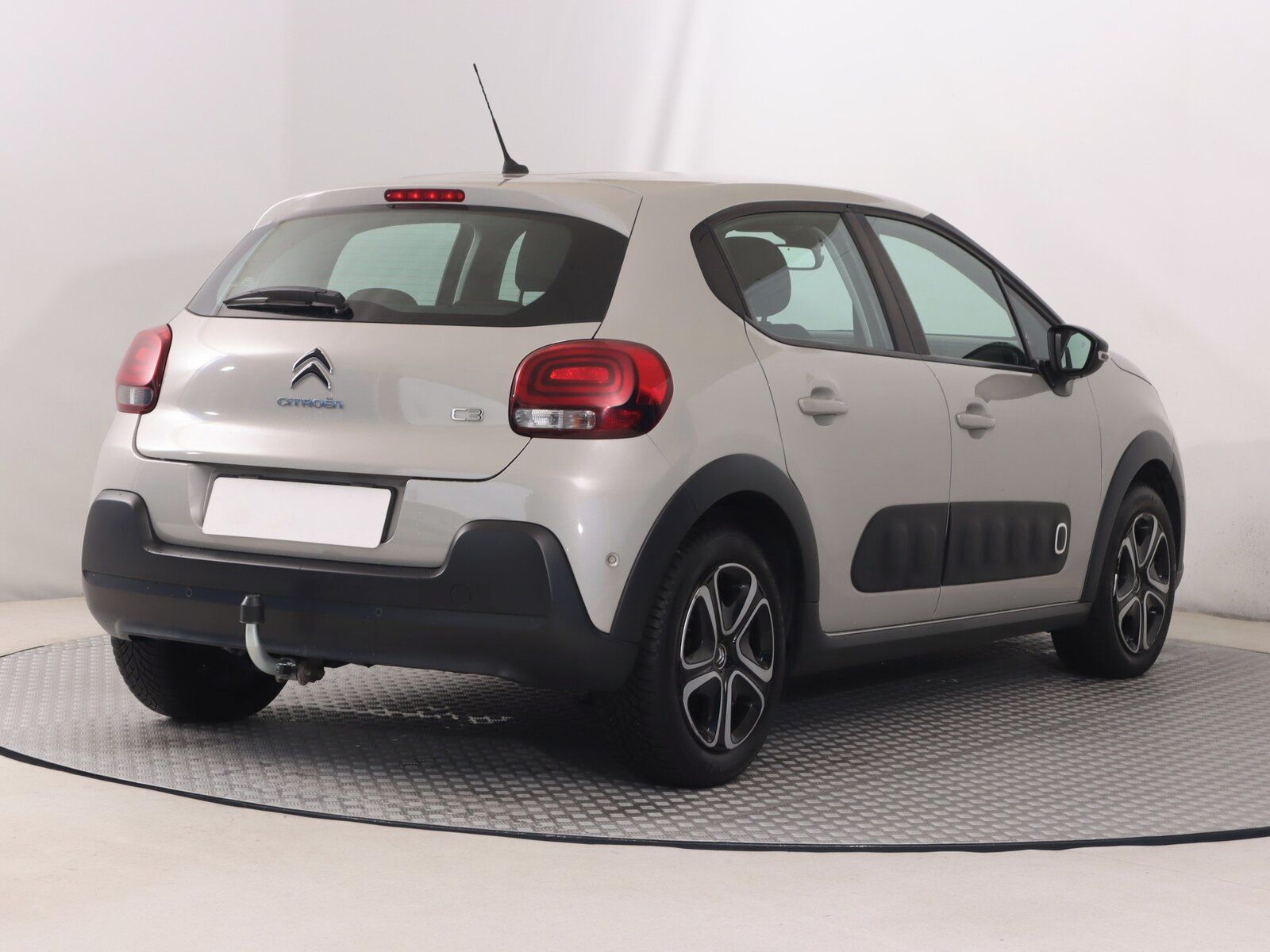 Citroën C3, 1.2 PureTech, Automat - fotka 5