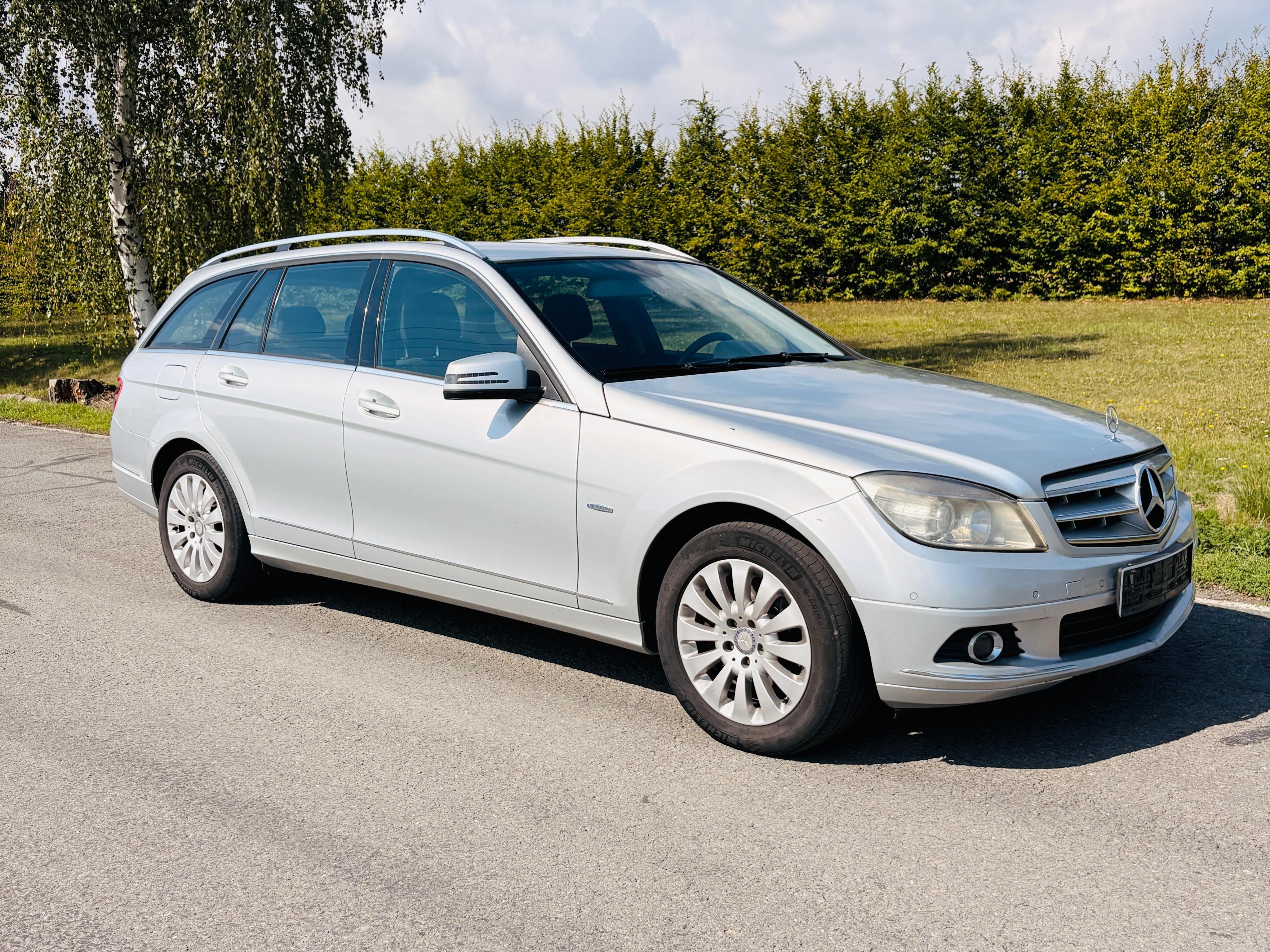 Mercedes-Benz Třídy C, Mercedes Benz C, 220 CDI - fotka 4
