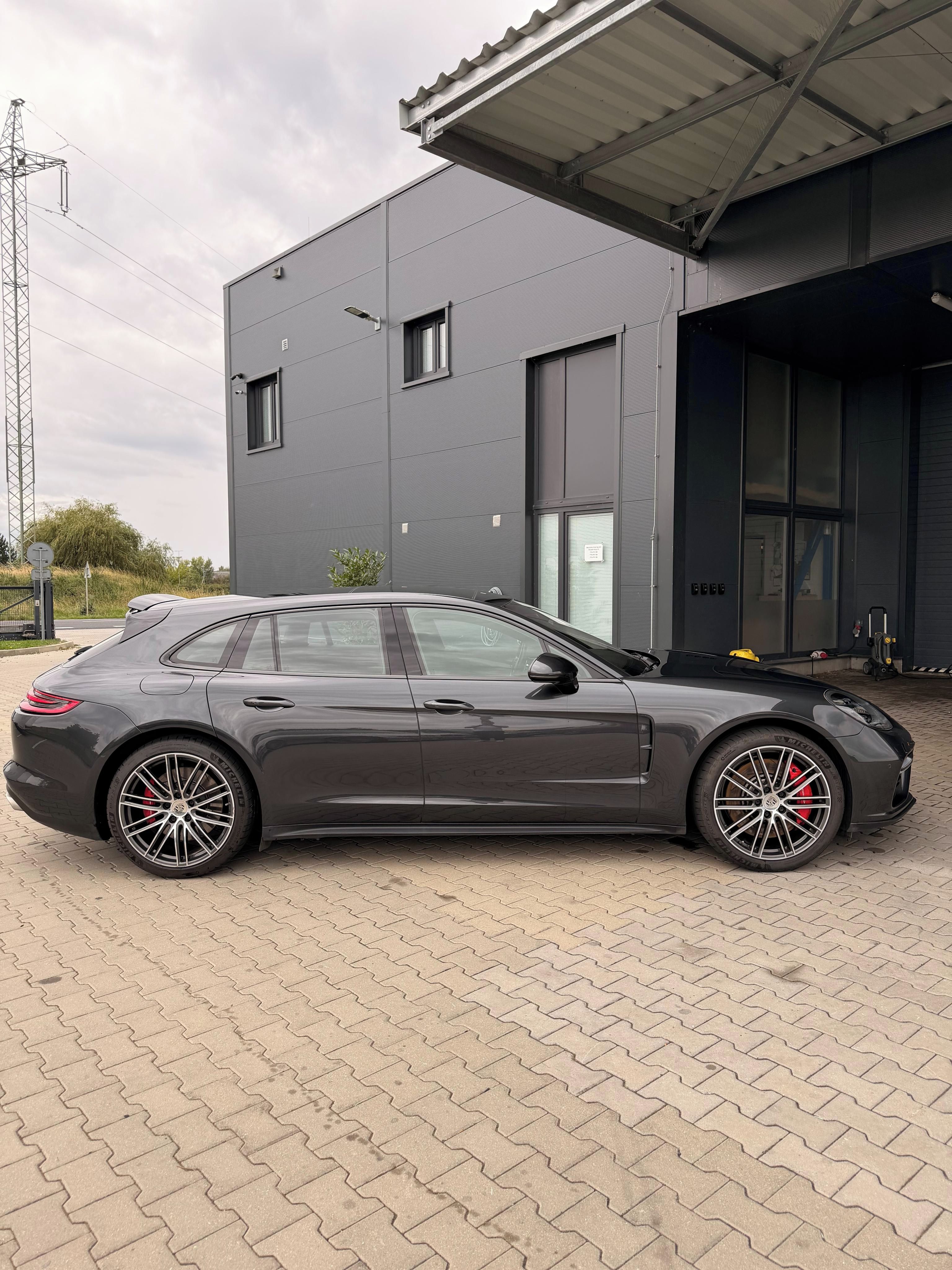 Porsche Panamera, Porsche Panamera Turbo - fotka 4