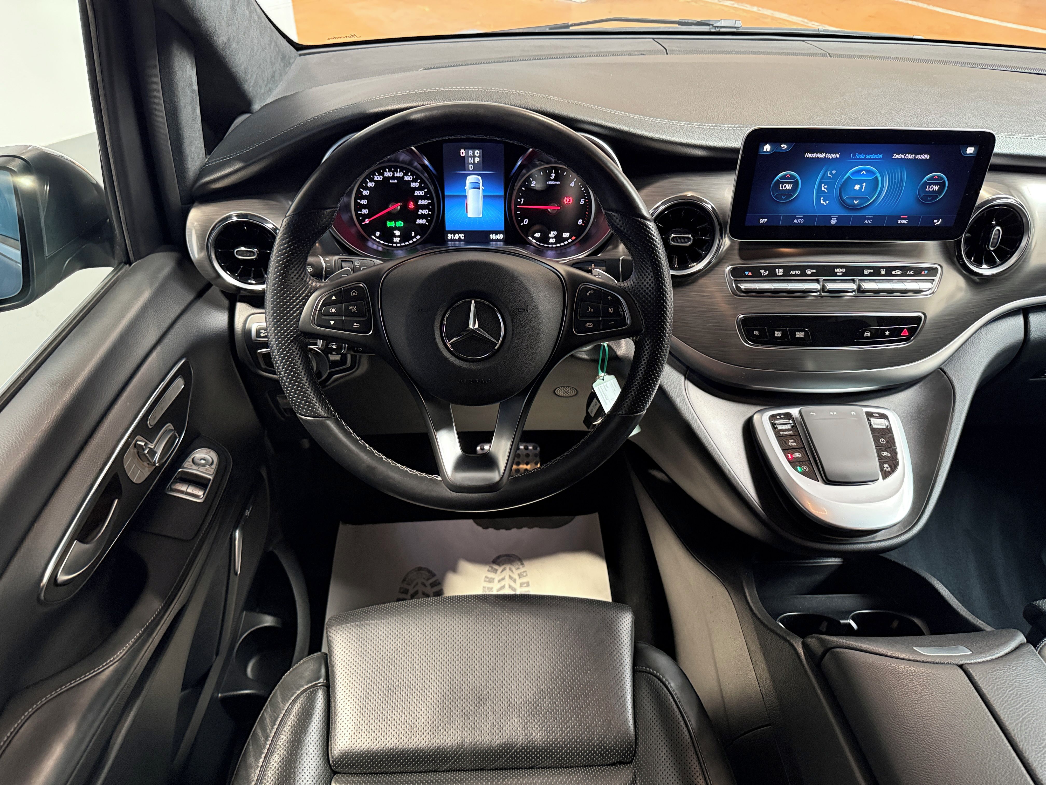 Mercedes-Benz Třídy V, V 250 d L Exclusive Auto - fotka 6