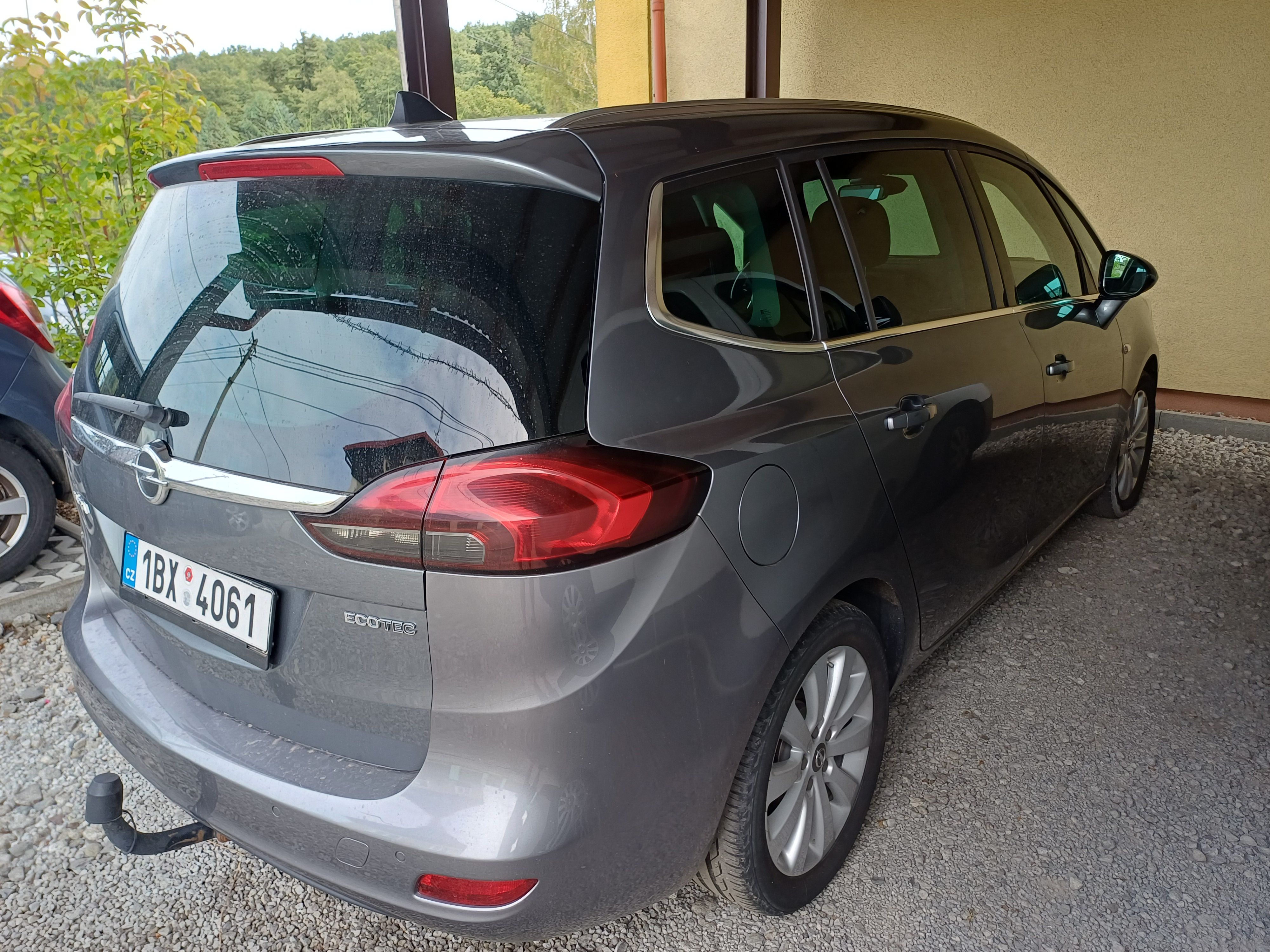 Opel Zafira, 1,6 benzín, velmi dobrý stav - fotka 4