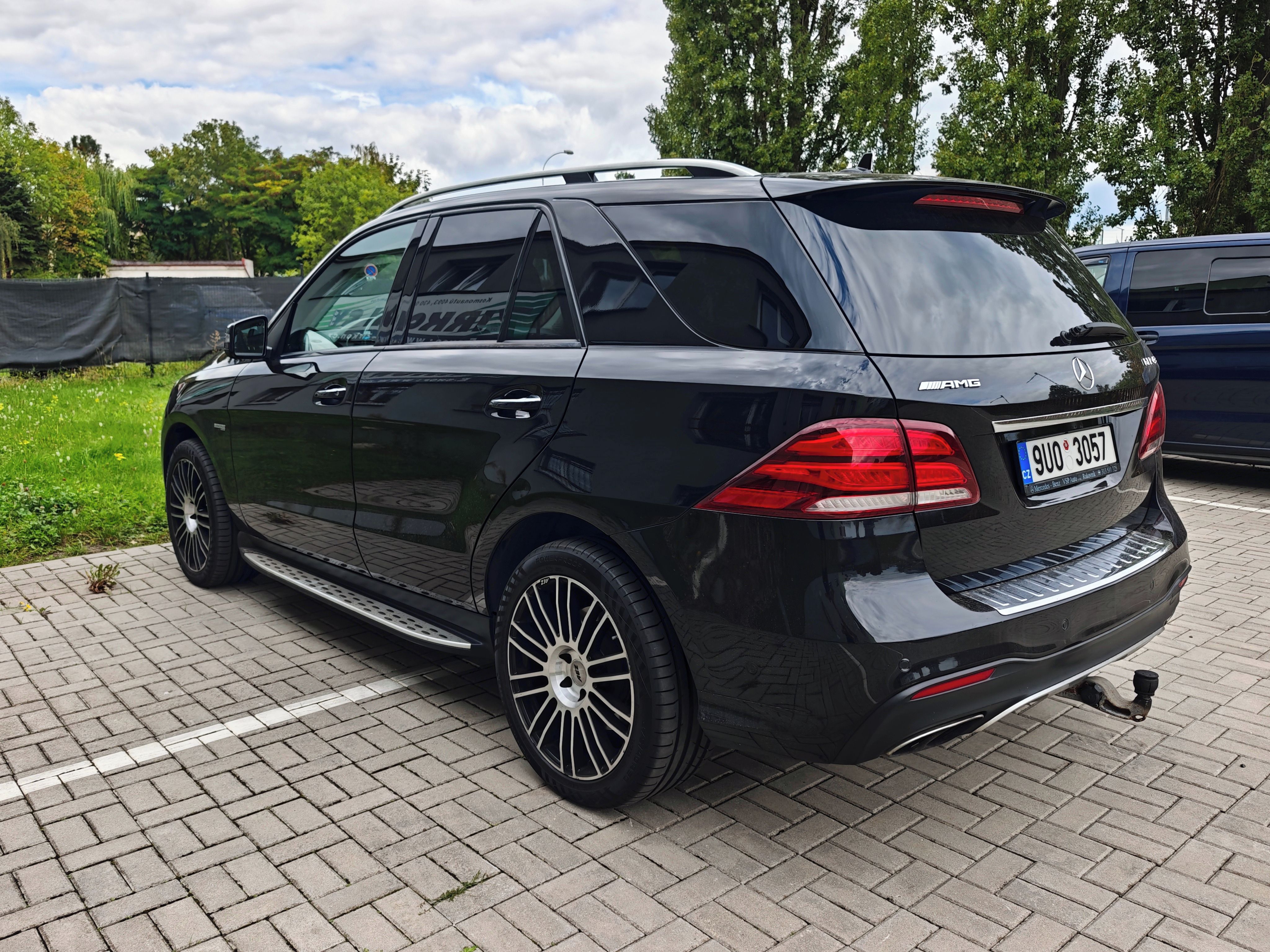 Mercedes-Benz GLE, 43 AMG, 1.maj. - fotka 4