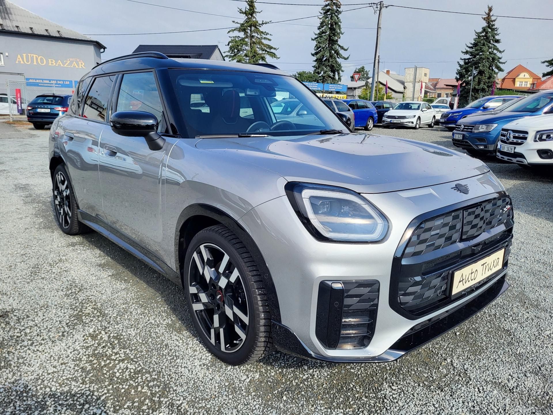 Mini Countryman, SE ALL4 ELEKTRO 225kW - fotka 6