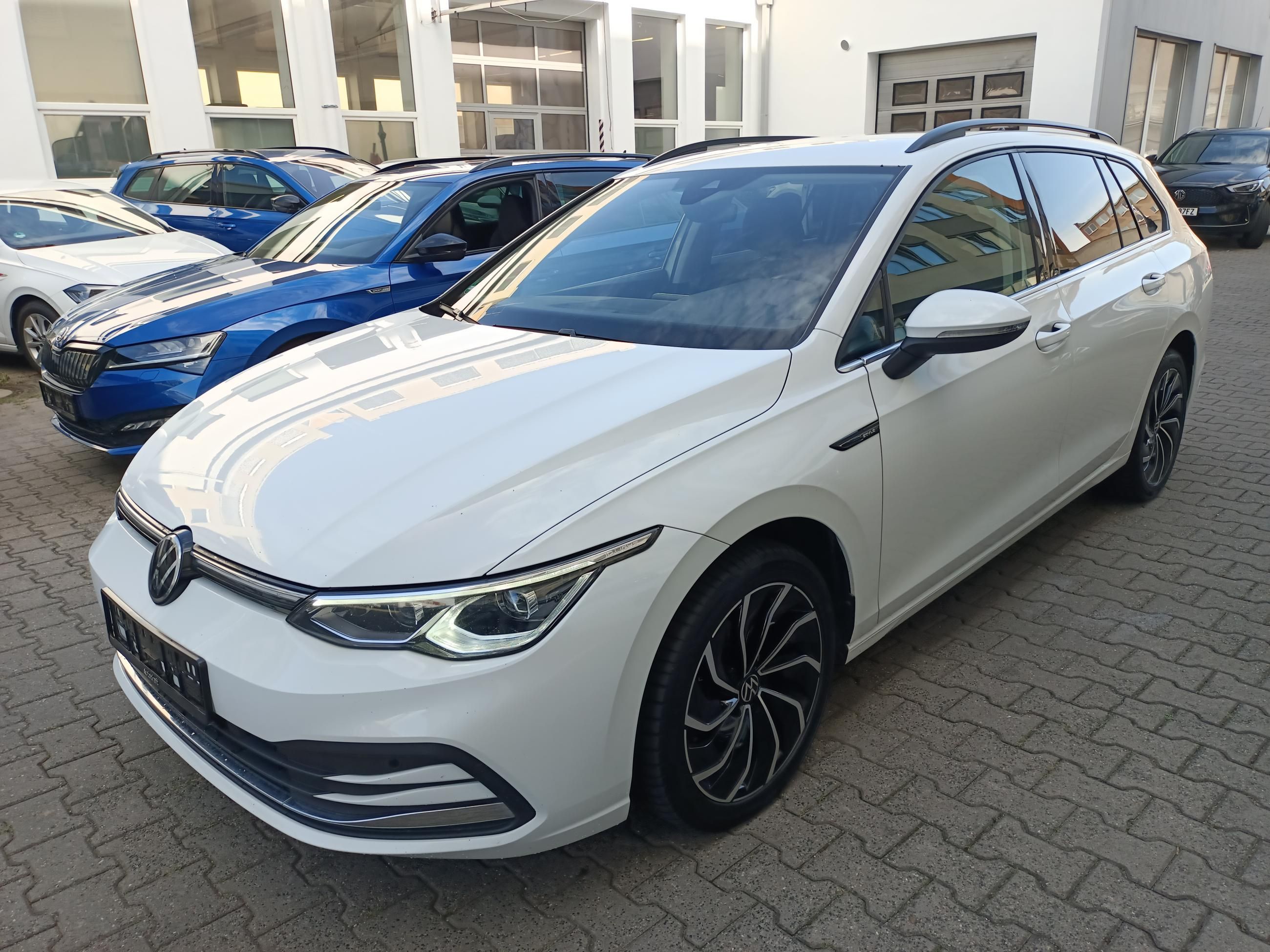 Volkswagen Golf Variant, 2.0 TSI 140kW DSG - fotka 3