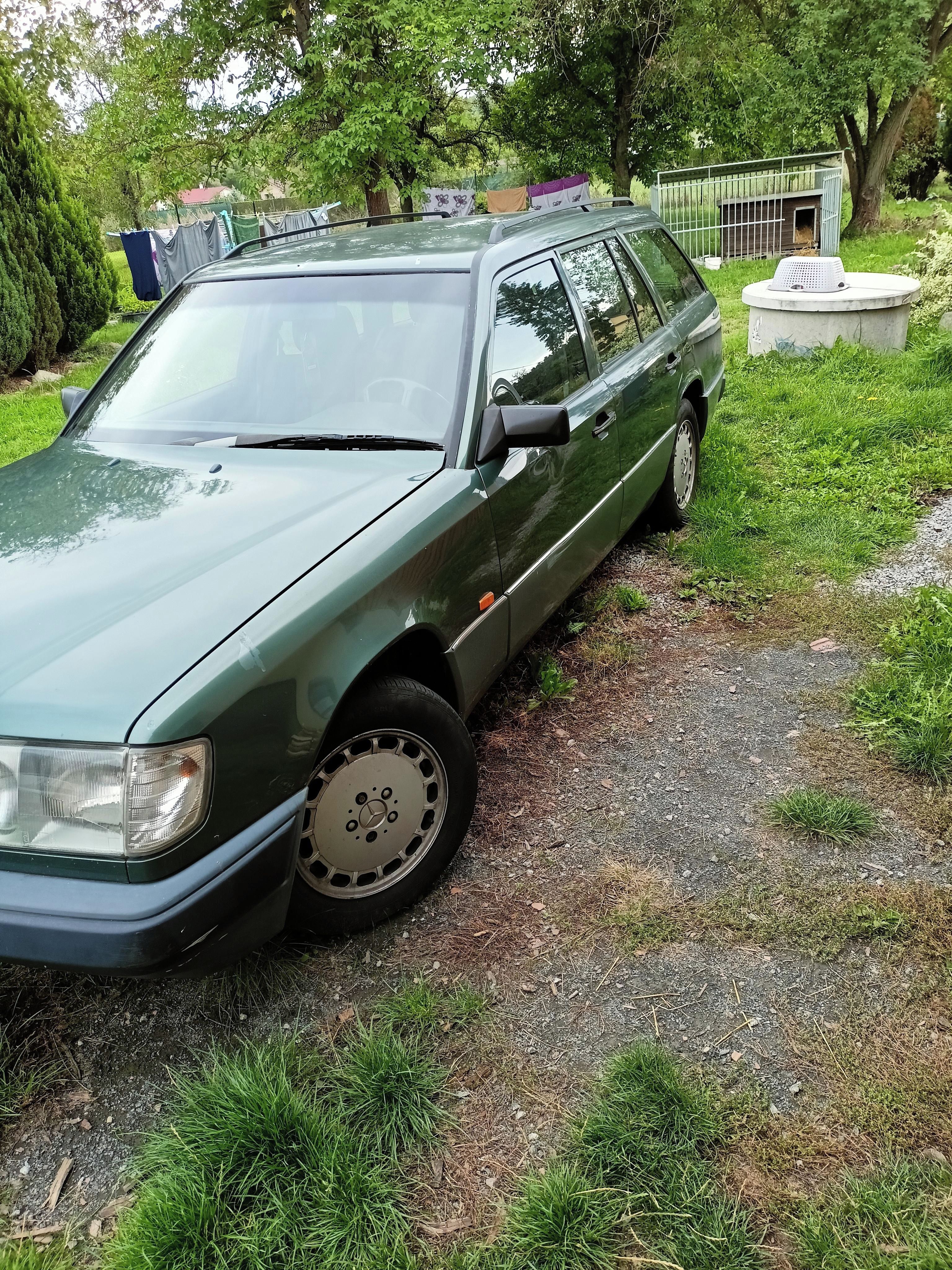 Mercedes-Benz 250 - fotka 2