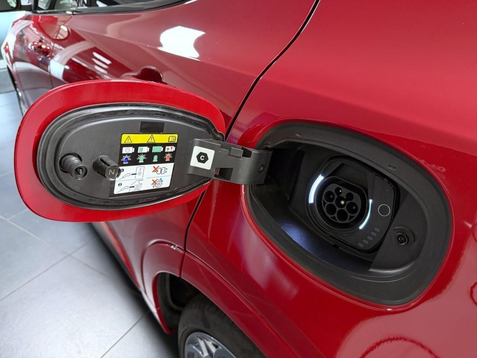 Alfa Romeo Tonale, 1.3 T Plug-in Hybrid 280k Q4 - fotka 6