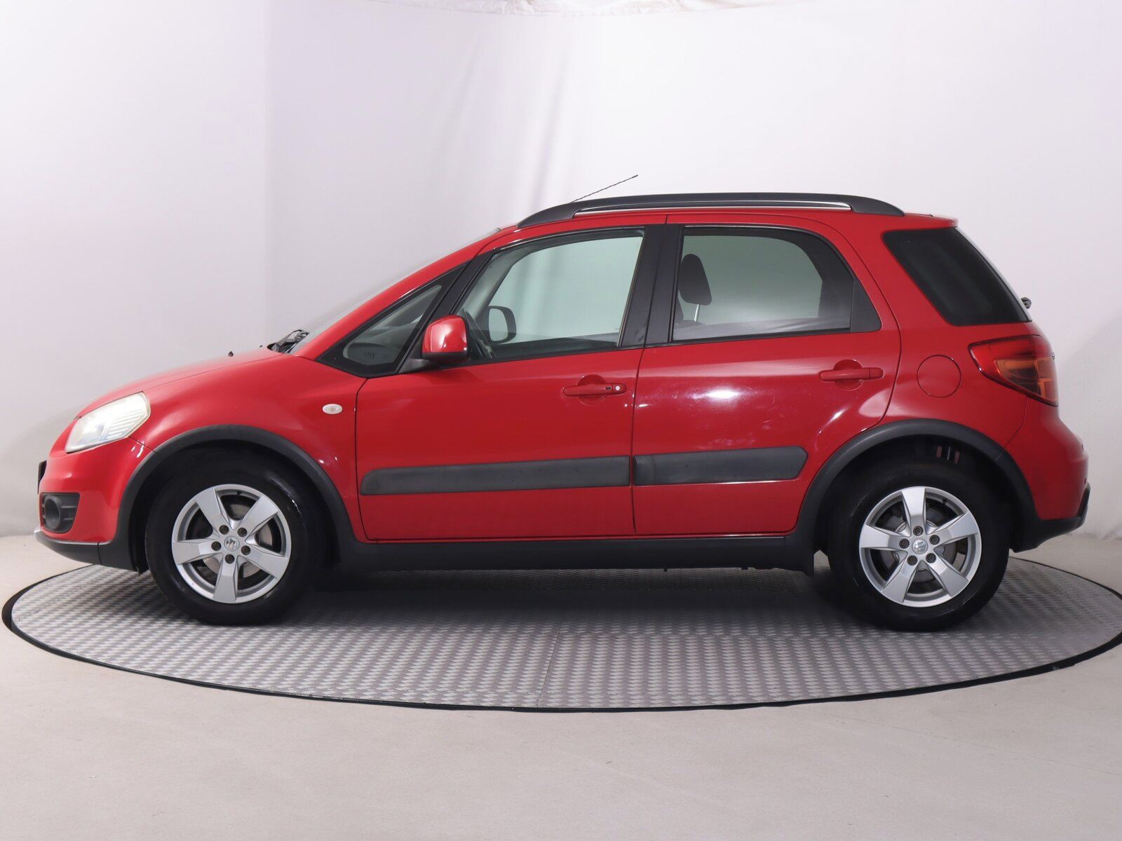 Suzuki SX4, 1.6 VVT, Automat, Serv.kniha - fotka 3