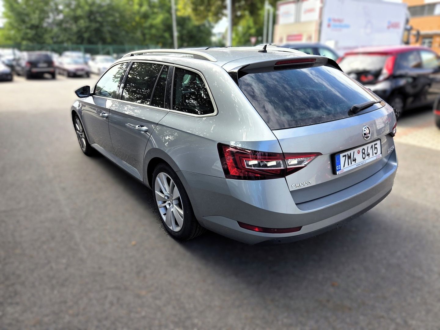 Škoda Superb, 1.5 TSI 110 kW DSG Style DPH - fotka 6