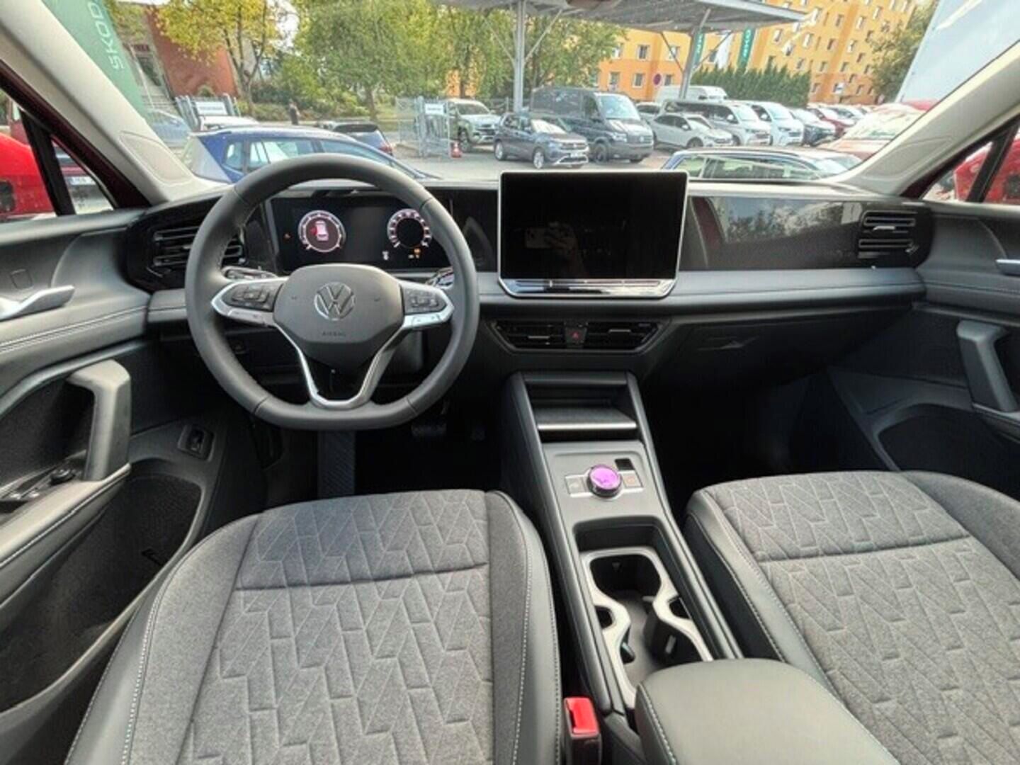 Volkswagen Tiguan, Love 1,5 eTSI mHEV 110 kW - fotka 6