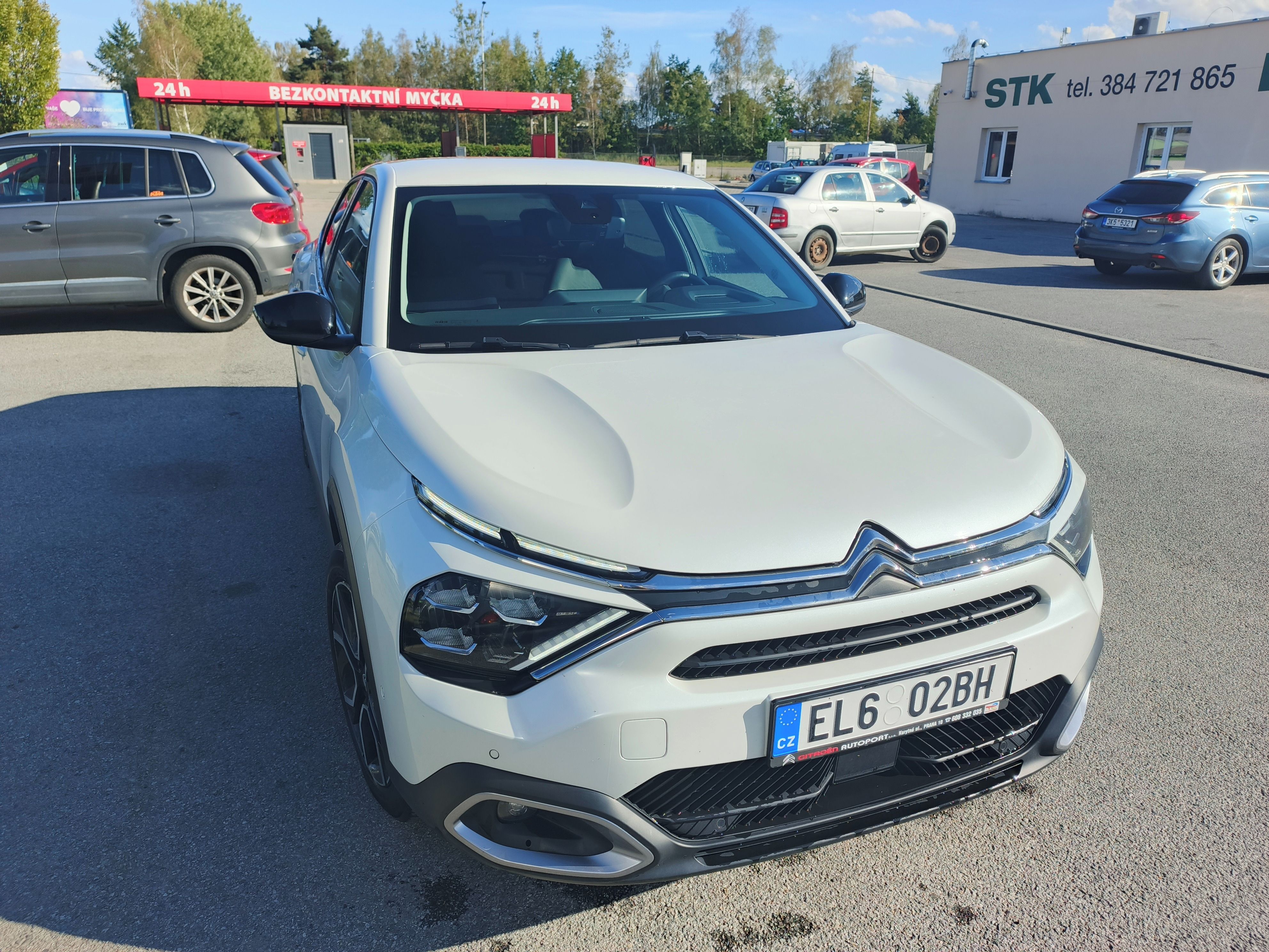 Citroën C4, e-C4 X 100 50 kWh - fotka 6