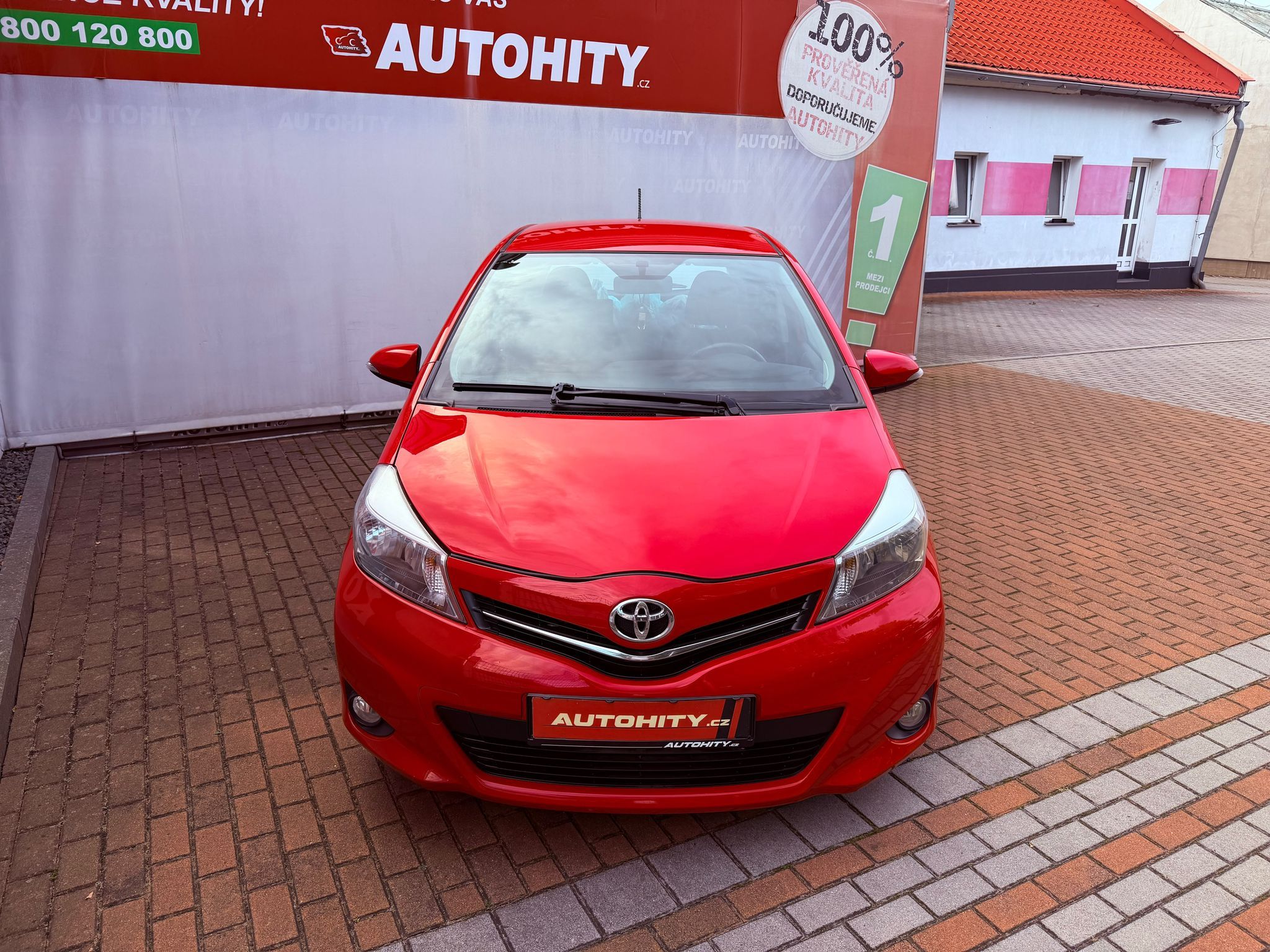Toyota Yaris, 1.33 Dual VVT-i Active, ČR - fotka 2
