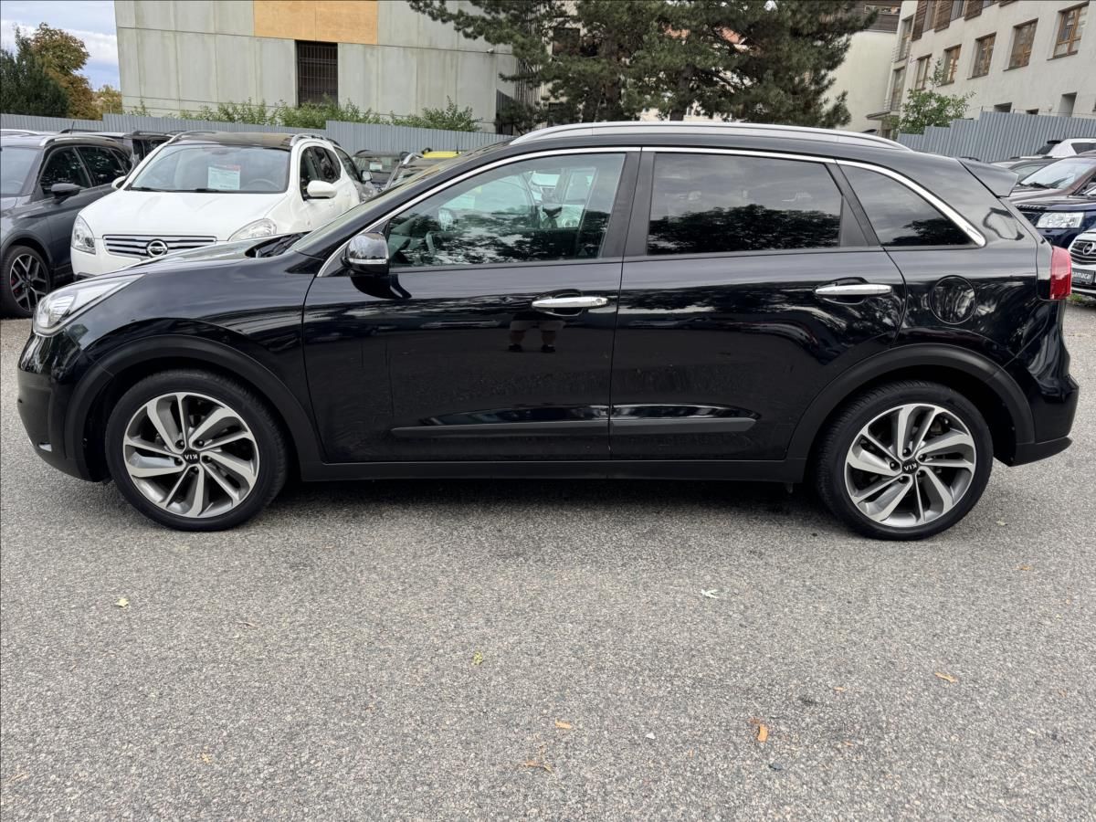 Kia Niro, 1,6 1.MAJITEL - fotka 4