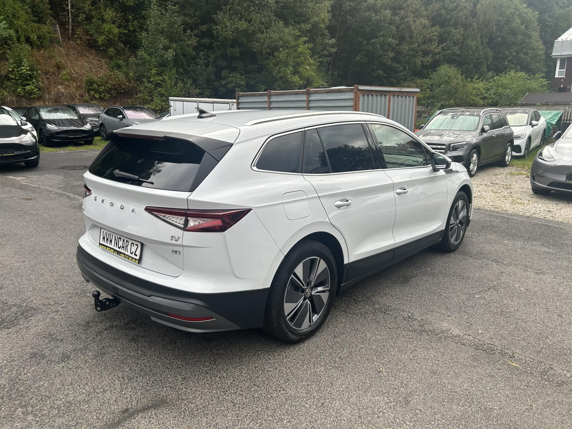 Škoda Enyaq, 150kw, iV80 19ALU TZ SOH 98% - fotka 4
