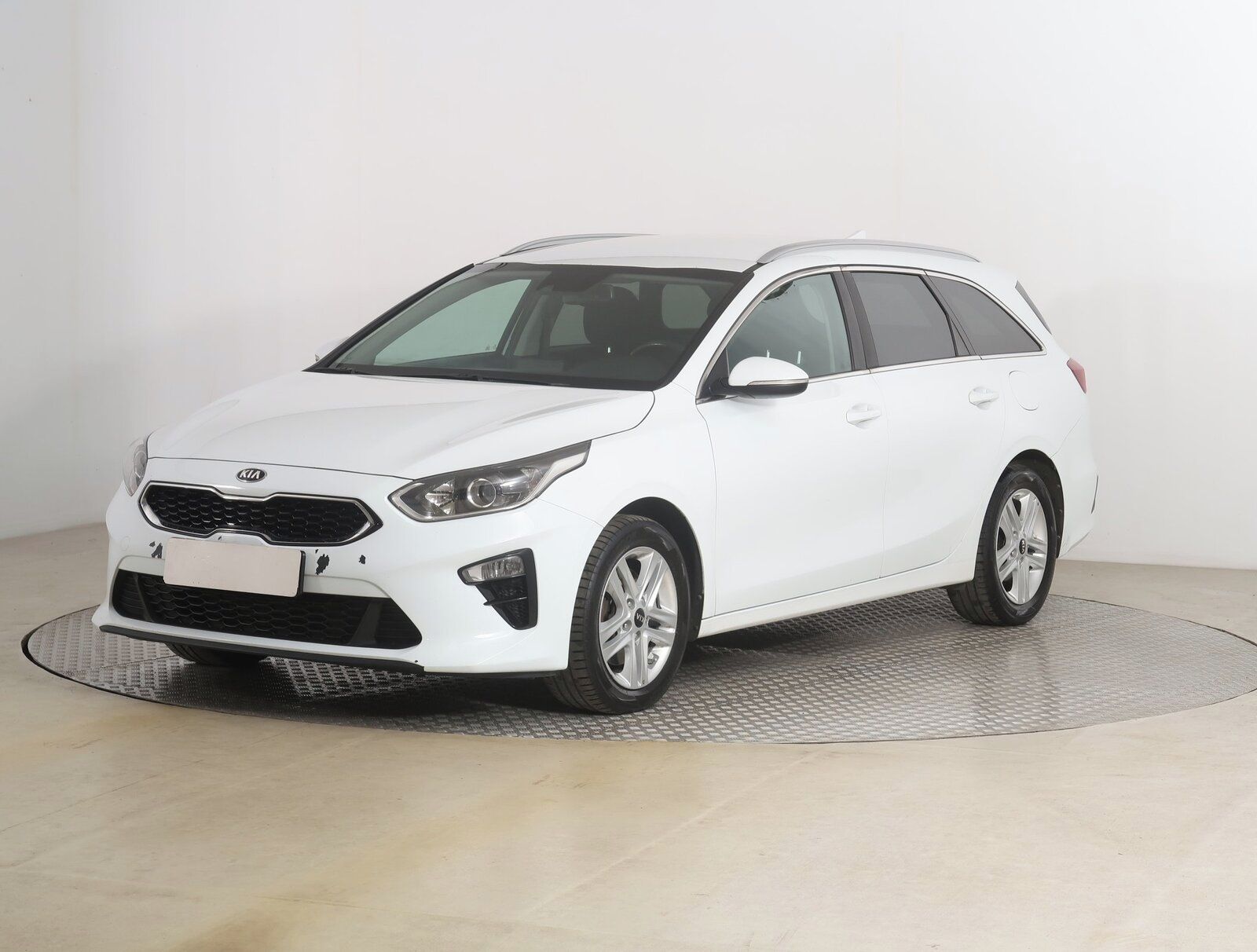 Kia Cee´d, 1.6 CRDi - fotka 2